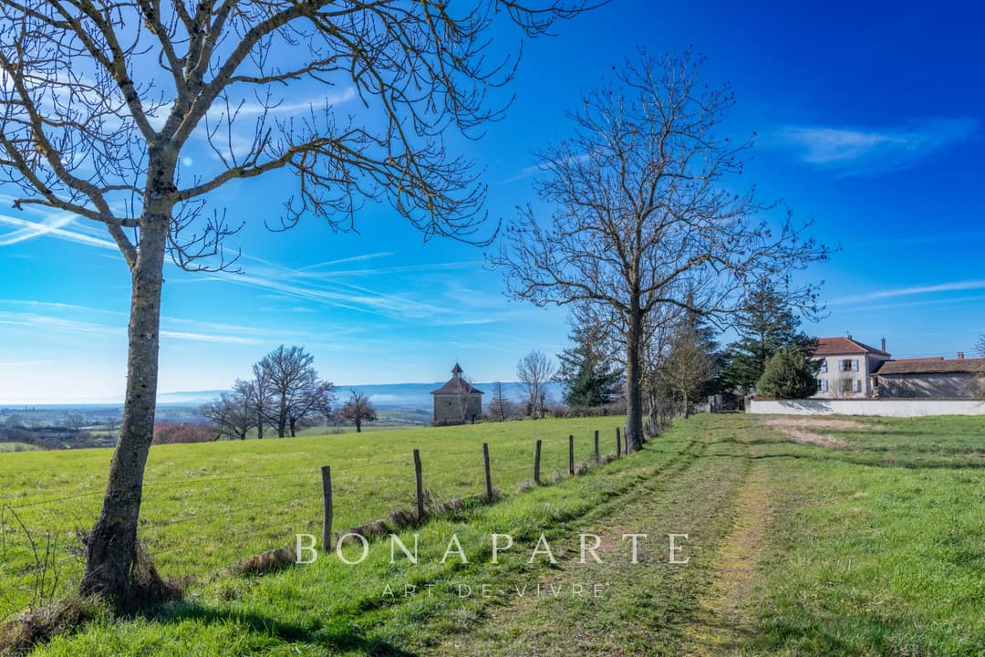 BÂTISSE DE CHARME AVEC PARC ARBORÉ ET DÉPENDANCES - Photo 2