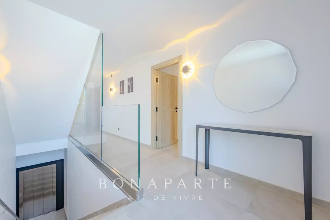 EXCLUSIVITE : Magnifique "villa appartement" en duplex avec magnifique vue mer - Photo 27