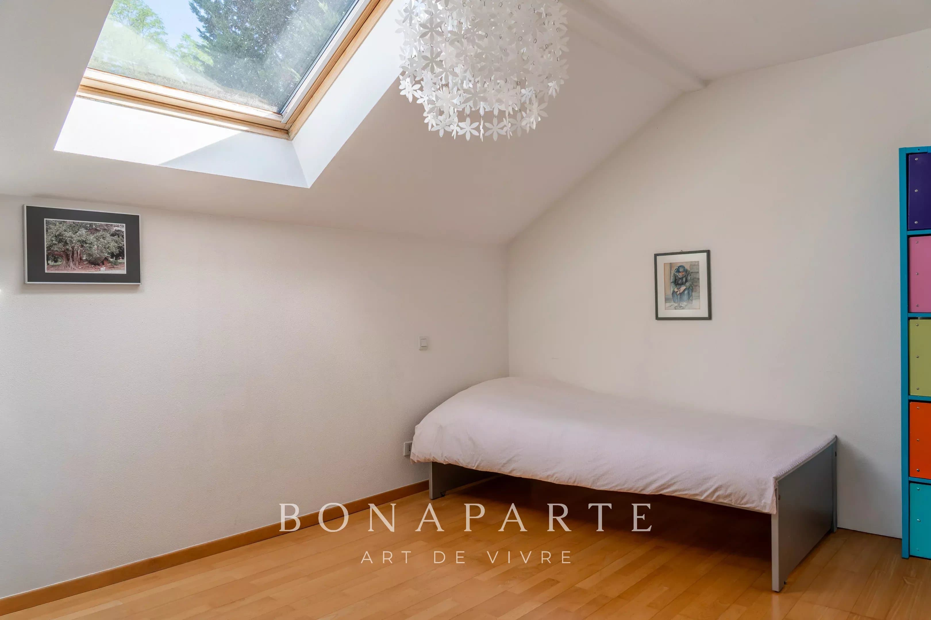 VEIGY-FONCENEX | BELLE MAISON FAMILIALE DE 261m²| A DEUX PAS DE LA FRONTIERE SUISSE - Photo 17