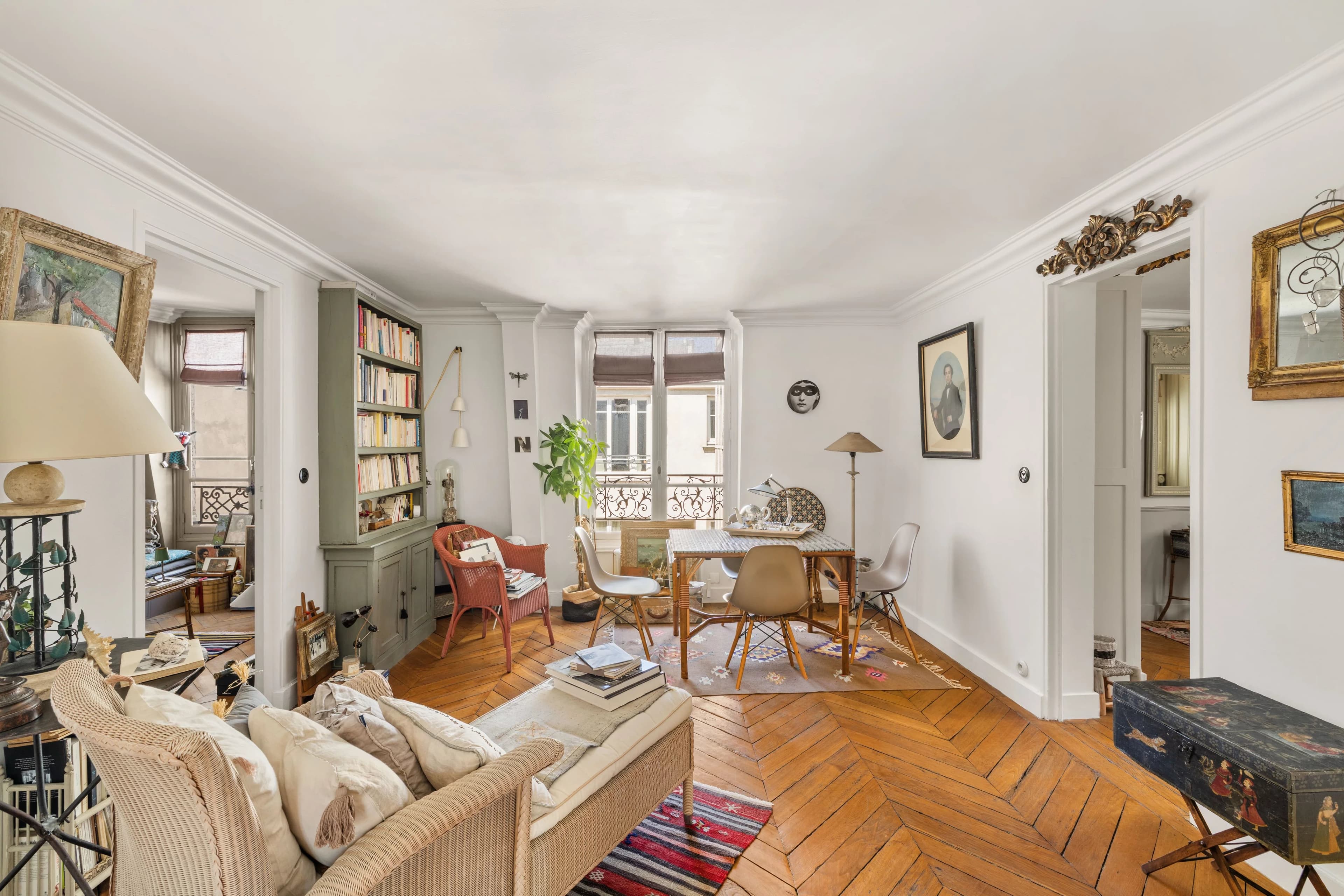 Paris 8ᵉ – Madeleine | Appartement 5 pièces avec balcon - Photo 7