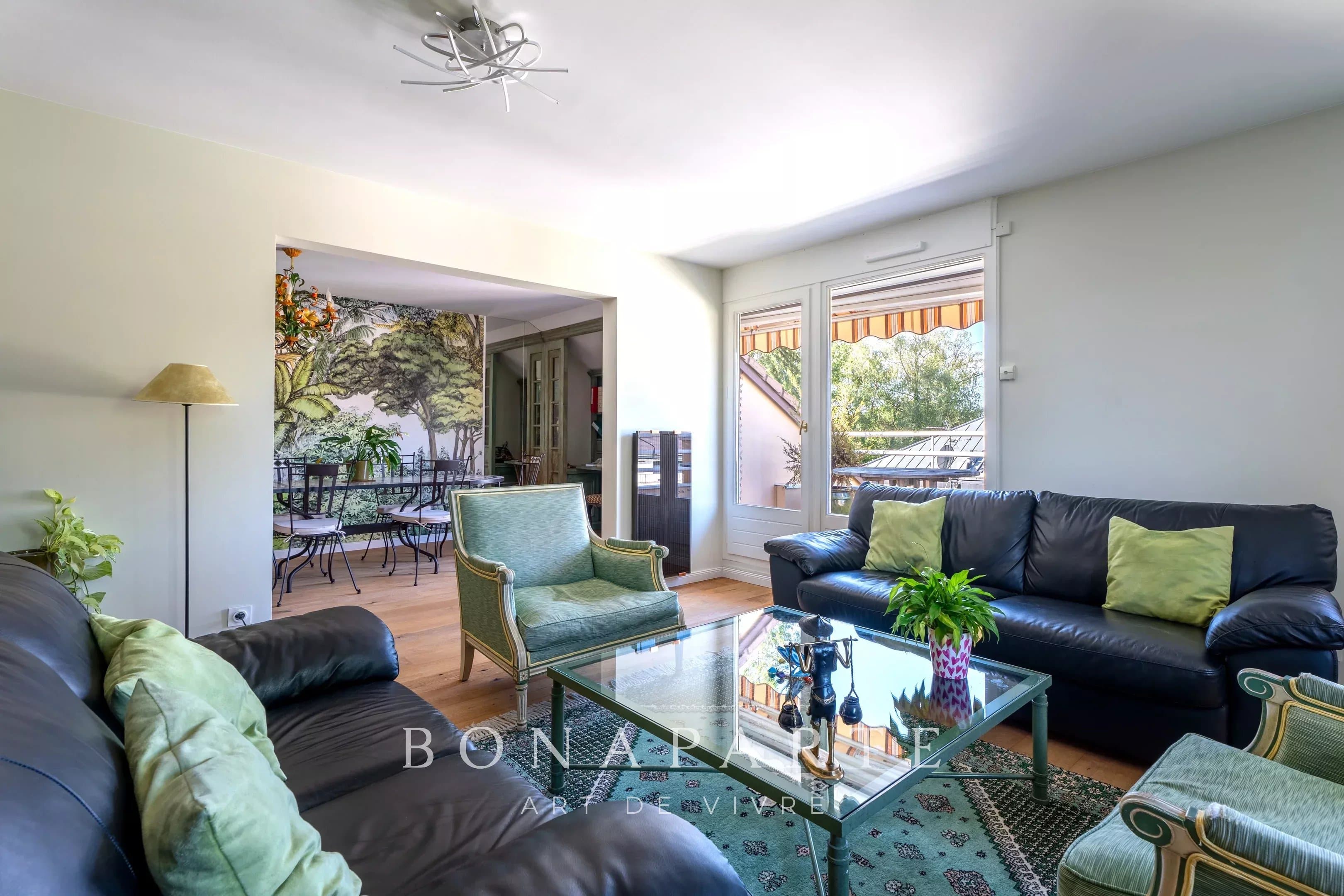 FERNEY-VOLTAIRE, APPARTEMENT T5, 4 TERRASSES, VUE - Photo 13