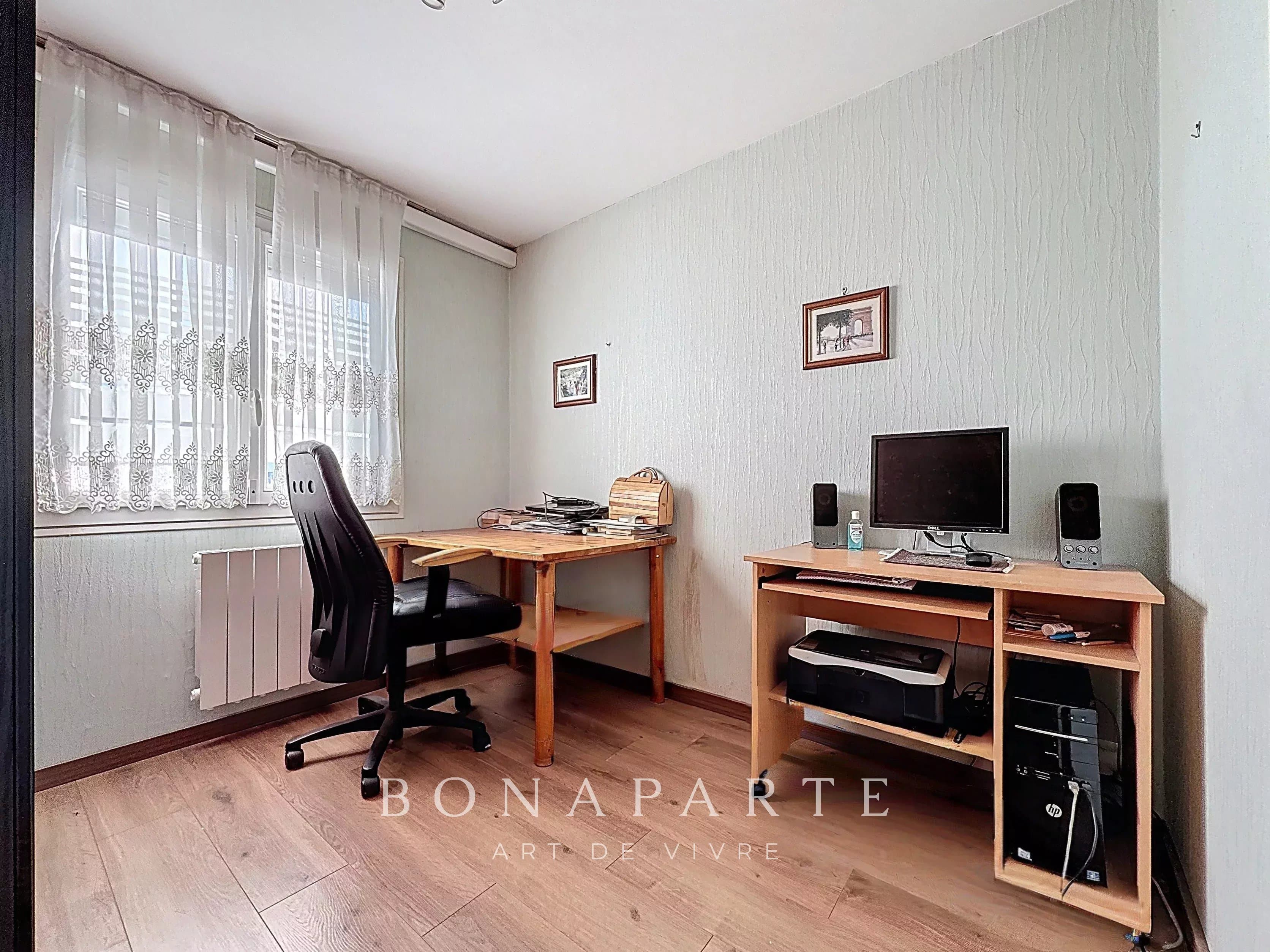 ÉCHENEVEX - MAISON FAMILIALE AVEC JARDIN - Photo 19
