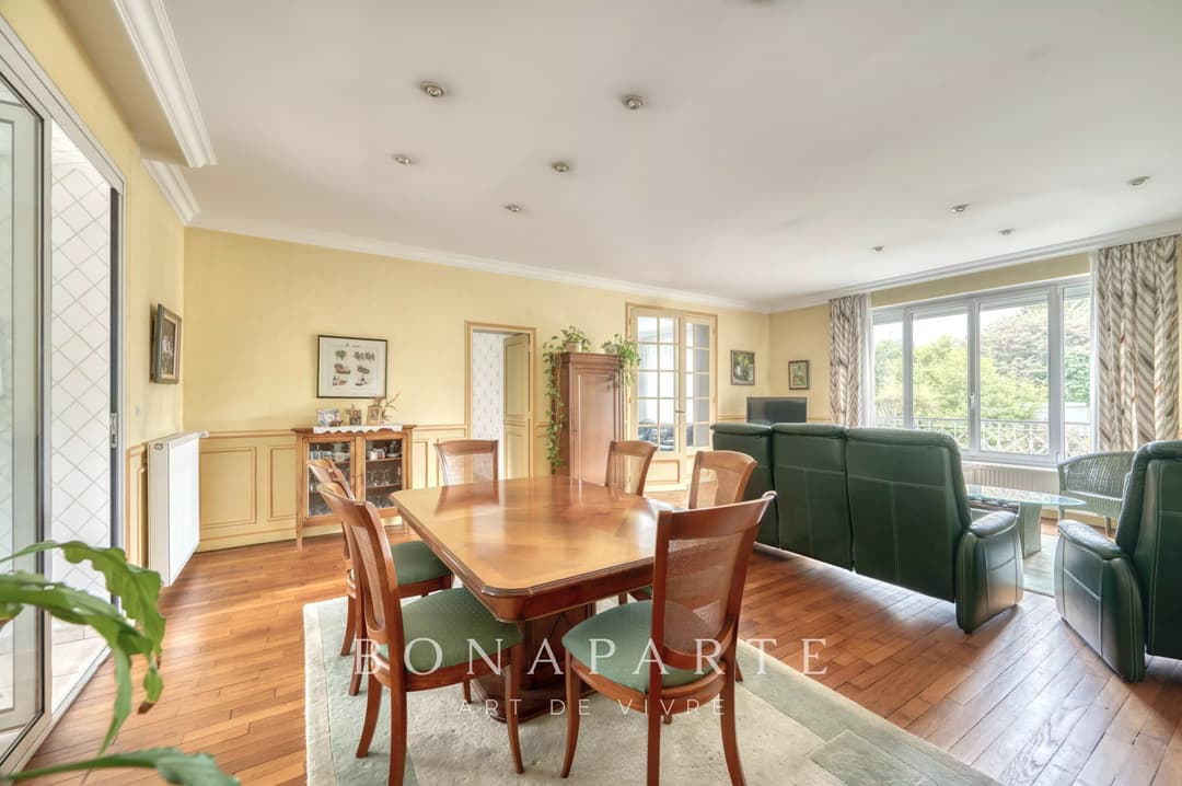 Maison de maître en meulière – 264 m² – Parc arboré de 1 440 m² à 40 min de Paris - Photo 9