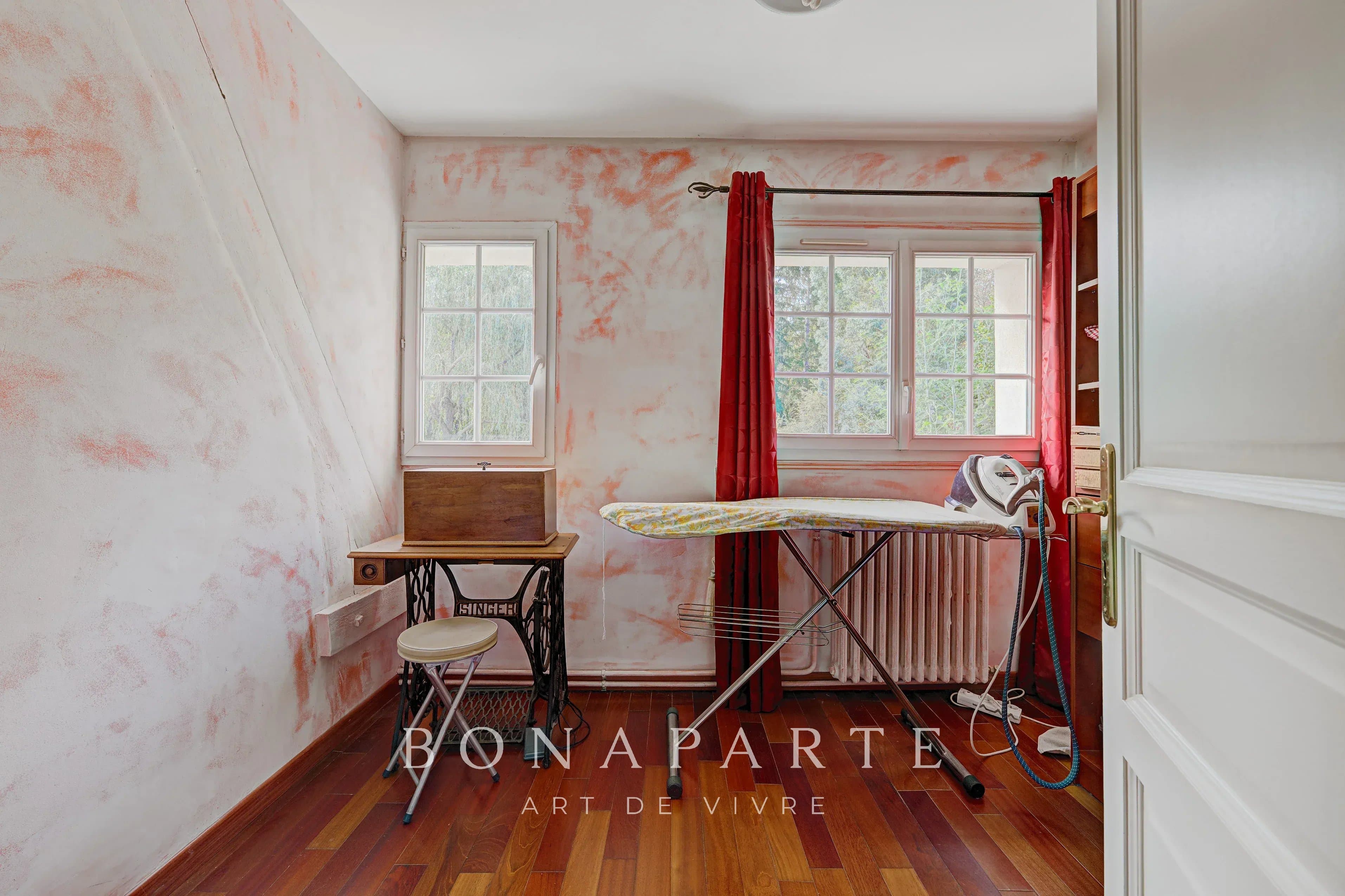 JOUARS-PONTCHARTRAIN – MAISON FAMILIALE – 191 M² HABITABLES – 222 M² AU SOL – 5 CHAMBRES - Photo 20