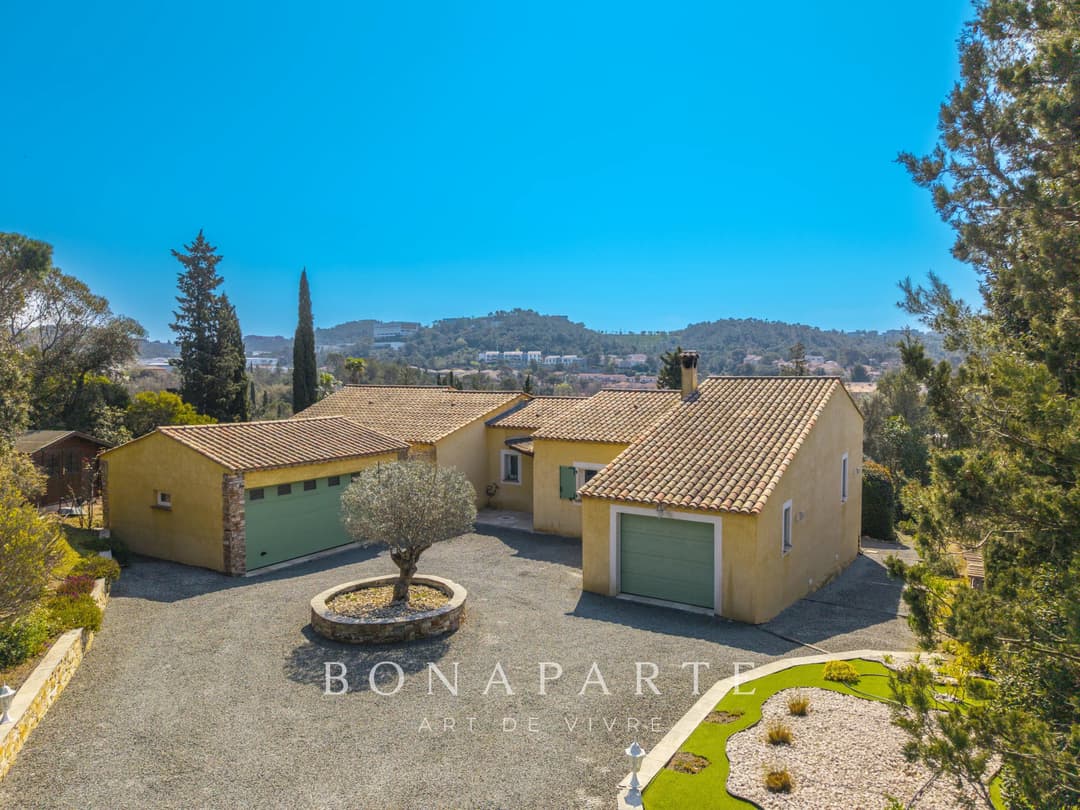 Saint-Raphaël - Superbe villa rénovée avec piscine - Photo 16