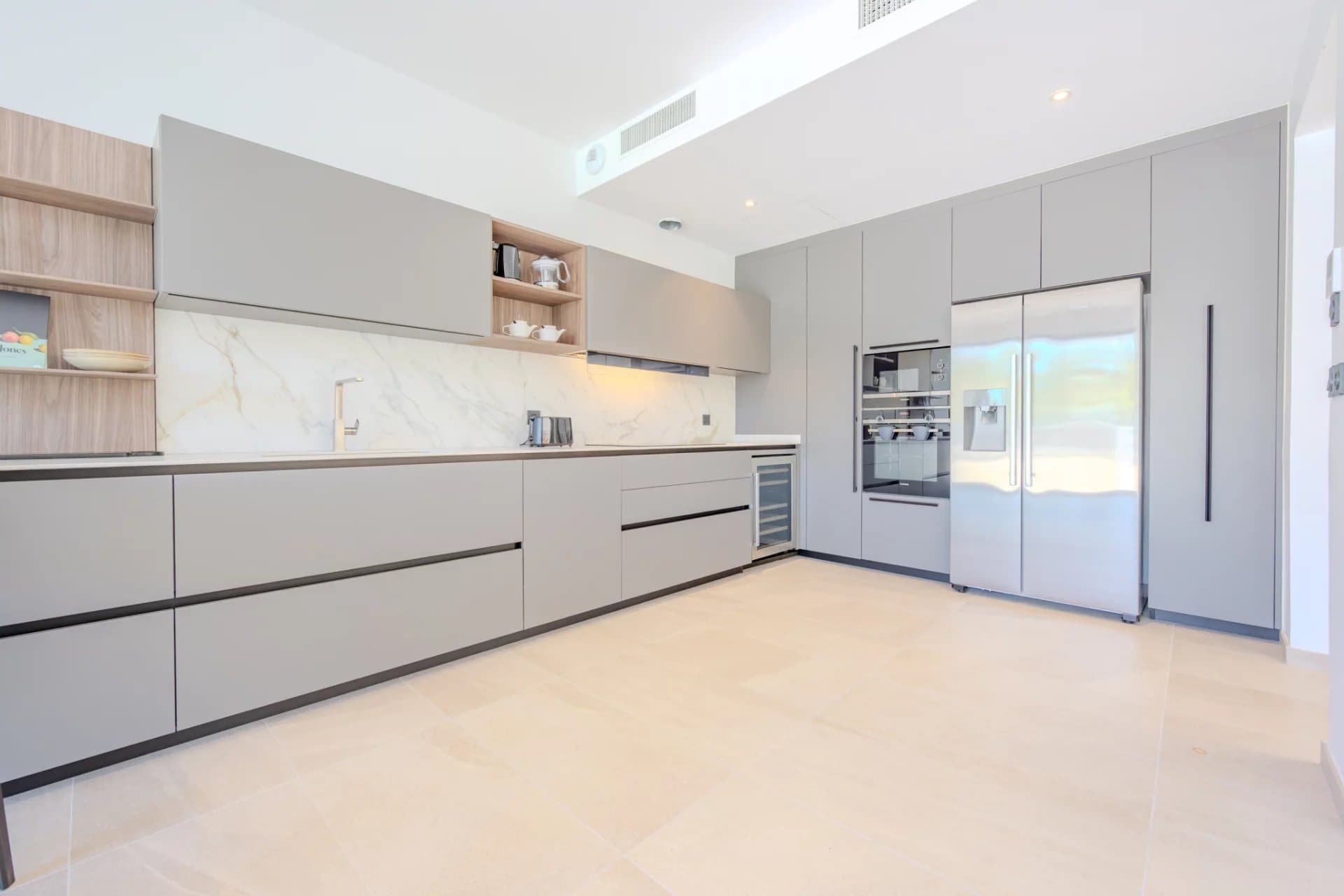 EXCLUSIVITE : Magnifique "villa appartement" en duplex avec très belle vue mer - Photo 10