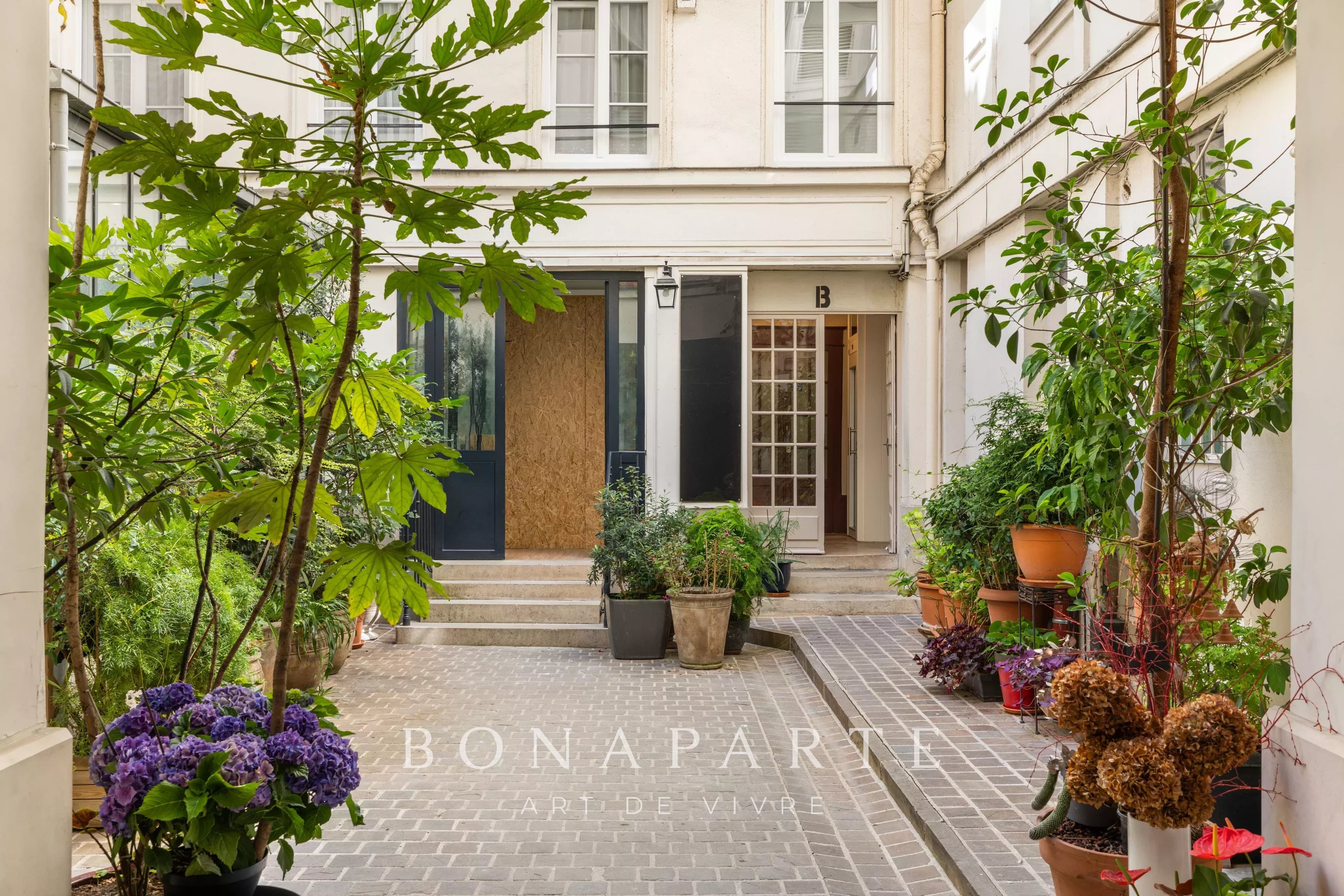 PARIS 1 / MARCHÉ SAINT-HONORÉ – APPARTEMENT – 2 CHAMBRES – 91 M² – ENTIÈREMENT RÉNOVÉ – CALME SUR COUR - Photo 11