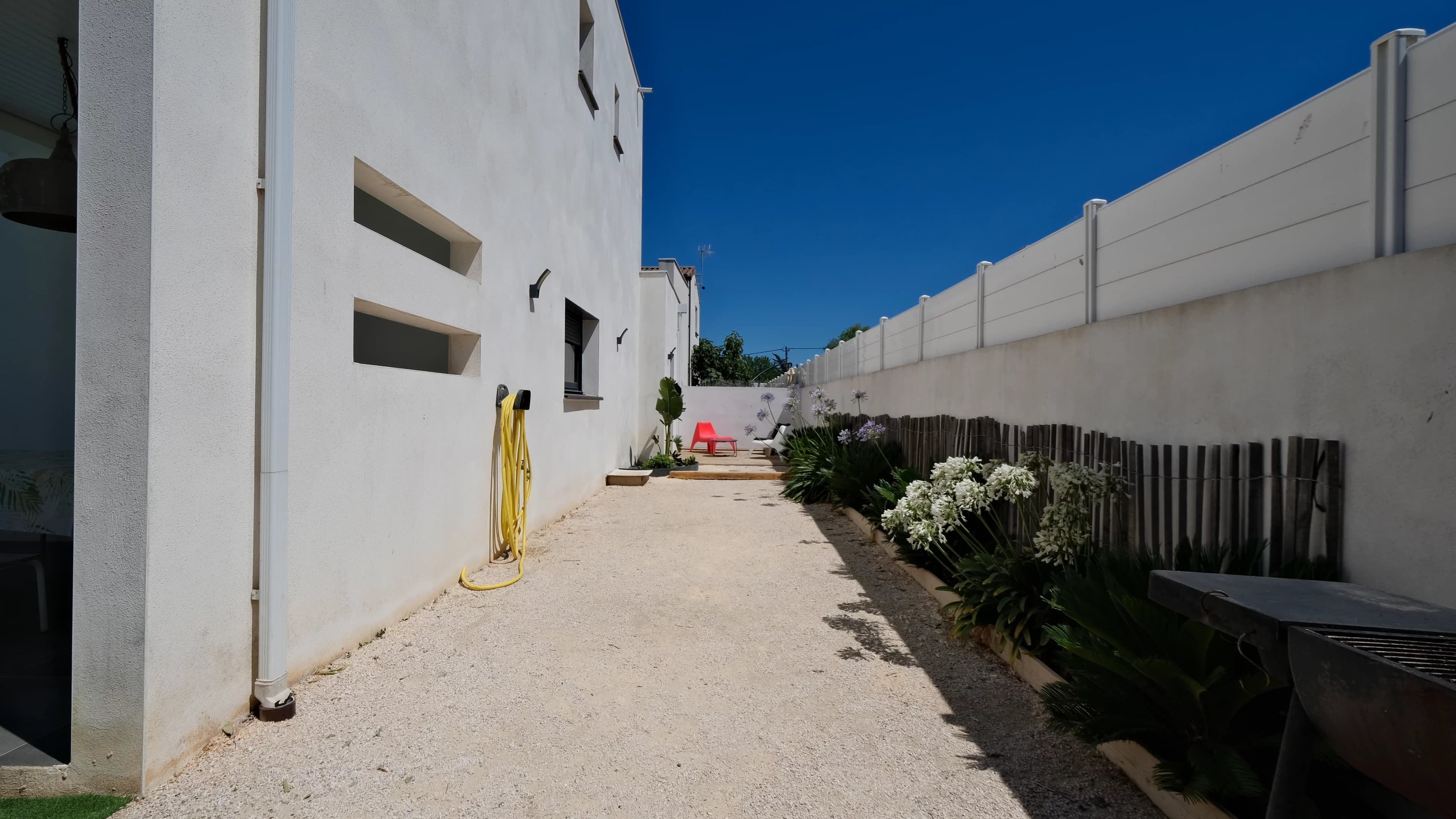 VILLA CONTEMPORAINE AVEC PISCINE À SÉRIGNAN – LE CONFORT MODERNE À QUELQUES MINUTES DE LA MER - Photo 12