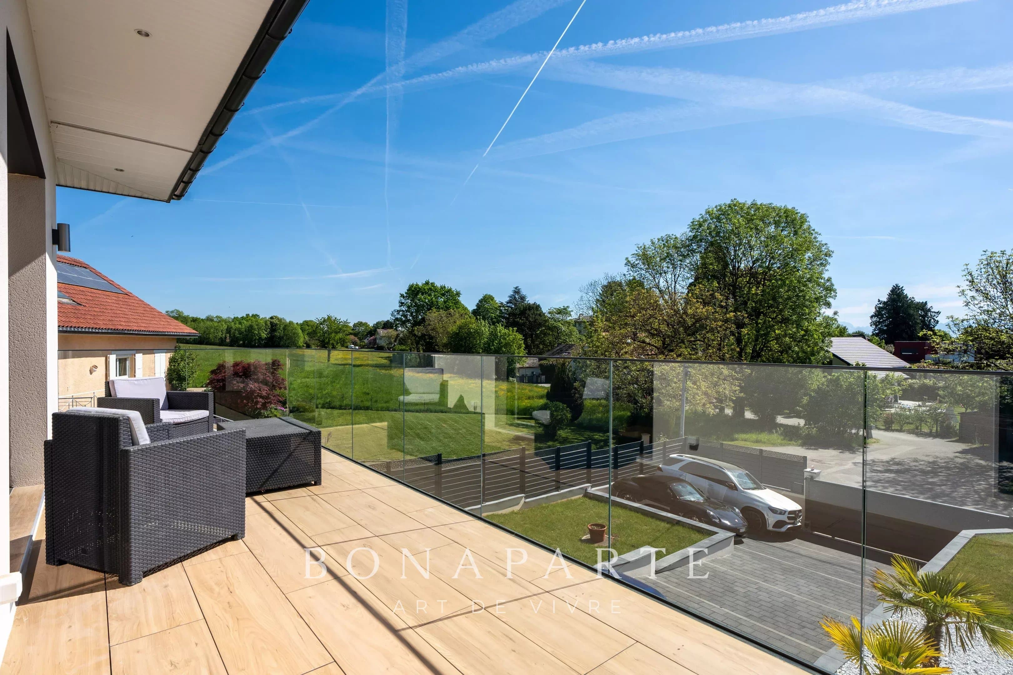 DIVONNE-LES-BAINS – MAISON CONTEMPORAINE DE PRESTIGE – PISCINE & POOL HOUSE - Photo 15