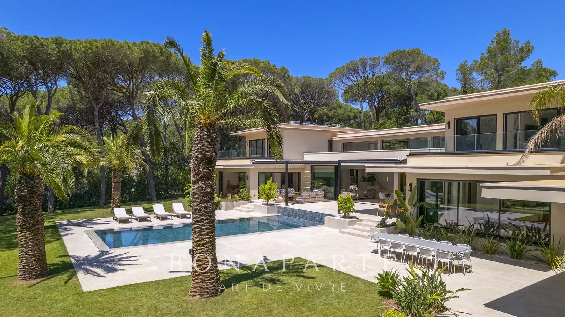 Villa contemporaine de prestige en domaine privé – Saint-Raphaël - Photo 4