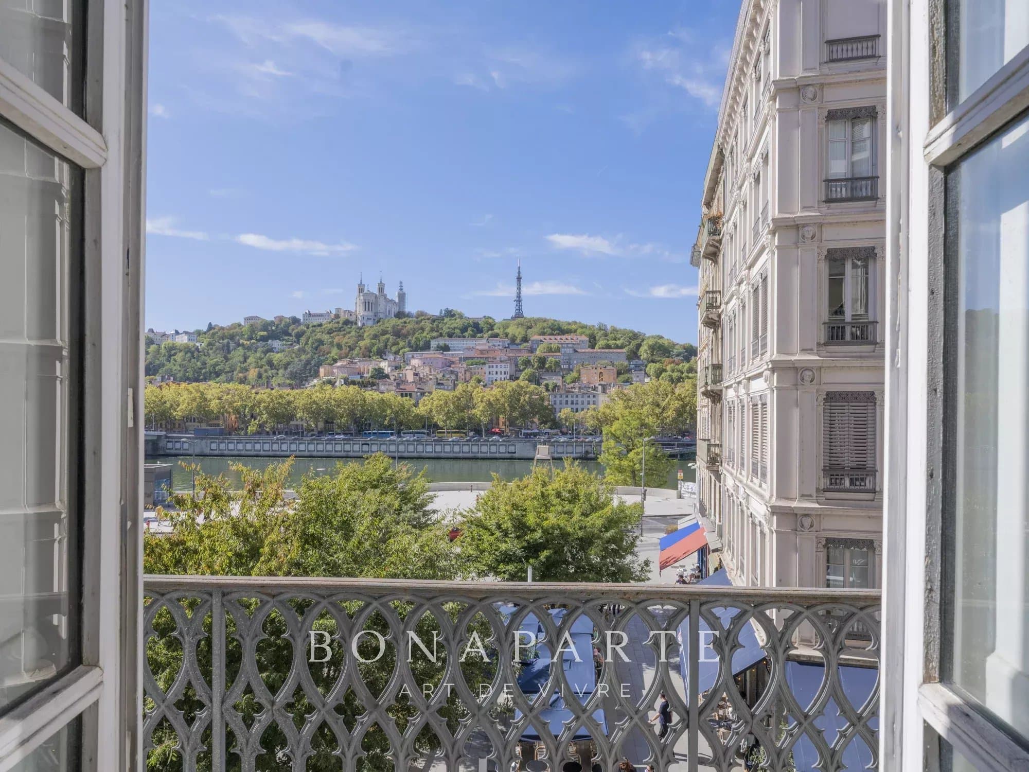 LYON 1ER, APPARTEMENT BOURGEOIS DE CARACTERE, 3 CHAMBRES, VUE FOURVIERE - Photo 21