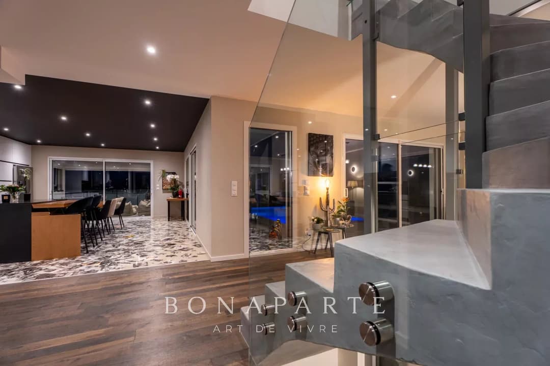 Divonne-les-Bains - Magnifique villa contemporaine avec piscine et vue Mont-Blanc - Photo 19