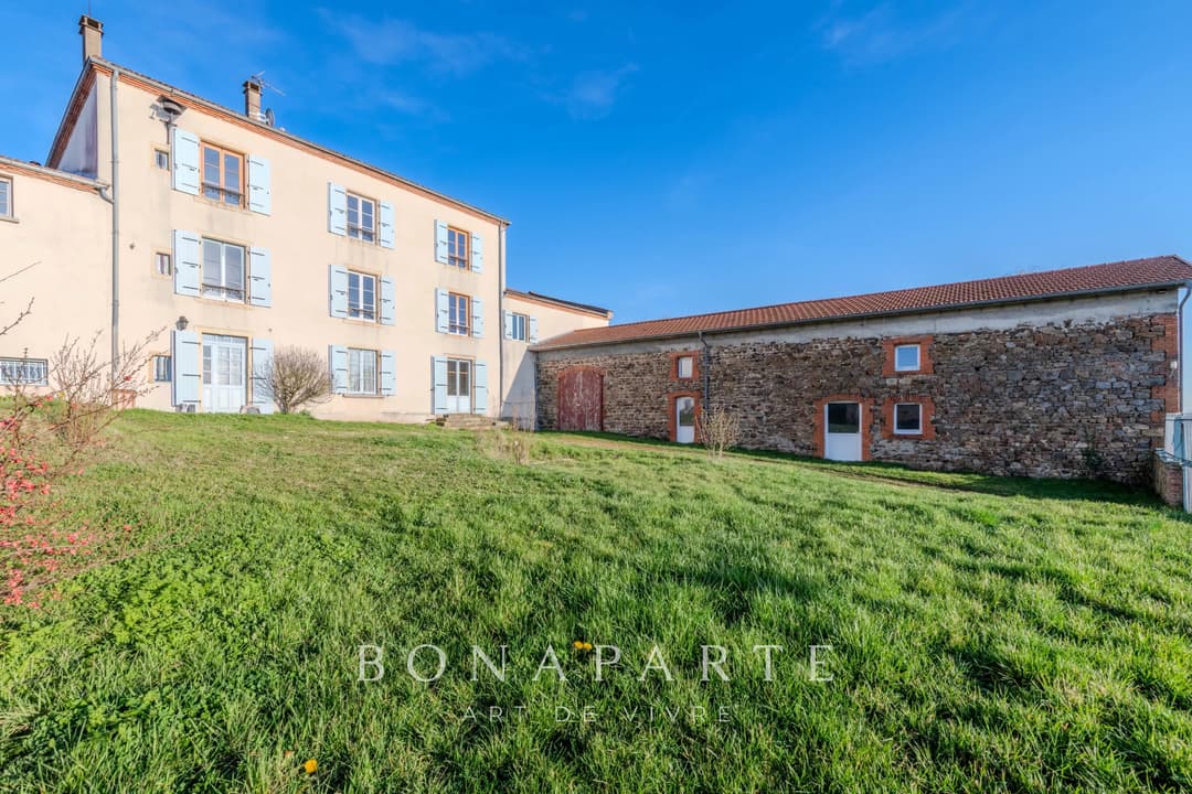 BÂTISSE DE CHARME AVEC PARC ARBORÉ ET DÉPENDANCES - Photo 6