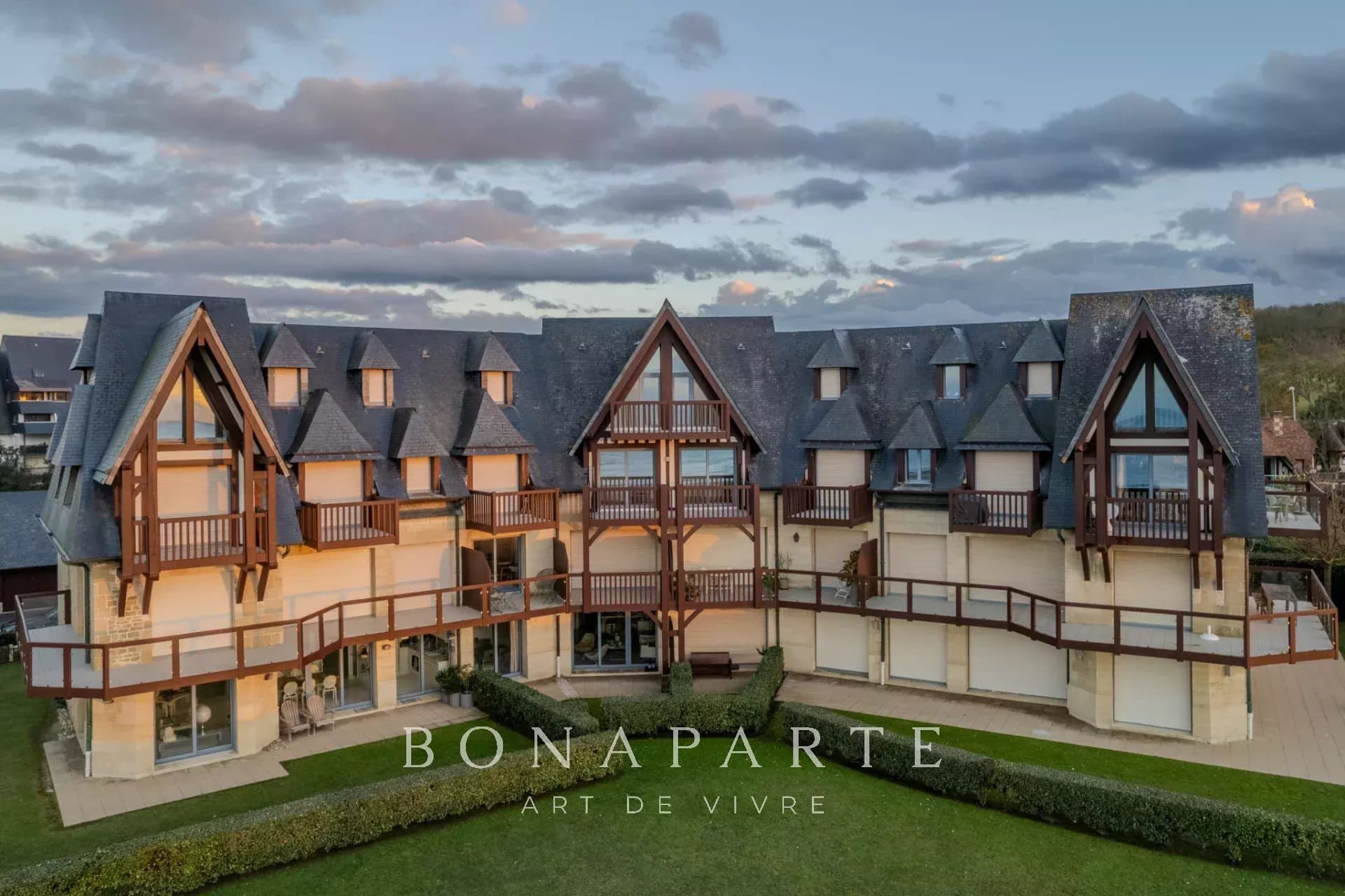 BENERVILLE-SUR-MER - APPARTEMENT D'EXCEPTION - FACE A LA MER - Photo 18