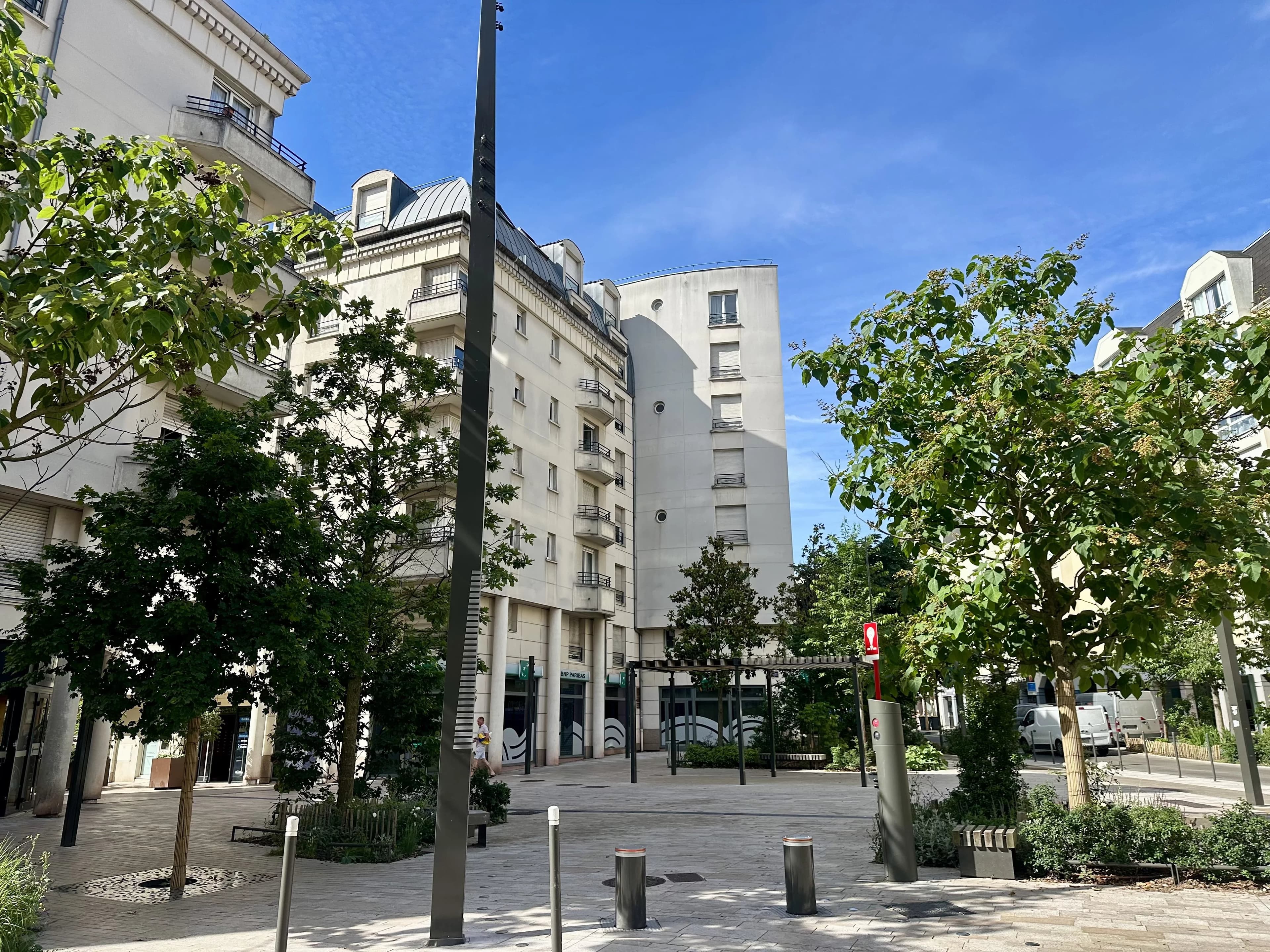 MONTROUGE - Studio - Photo 1