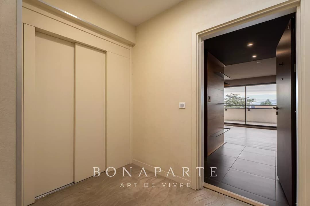 Ferney-Voltaire - Appartement avec Vue Mont-Blanc – Dernier Étage - Photo 17