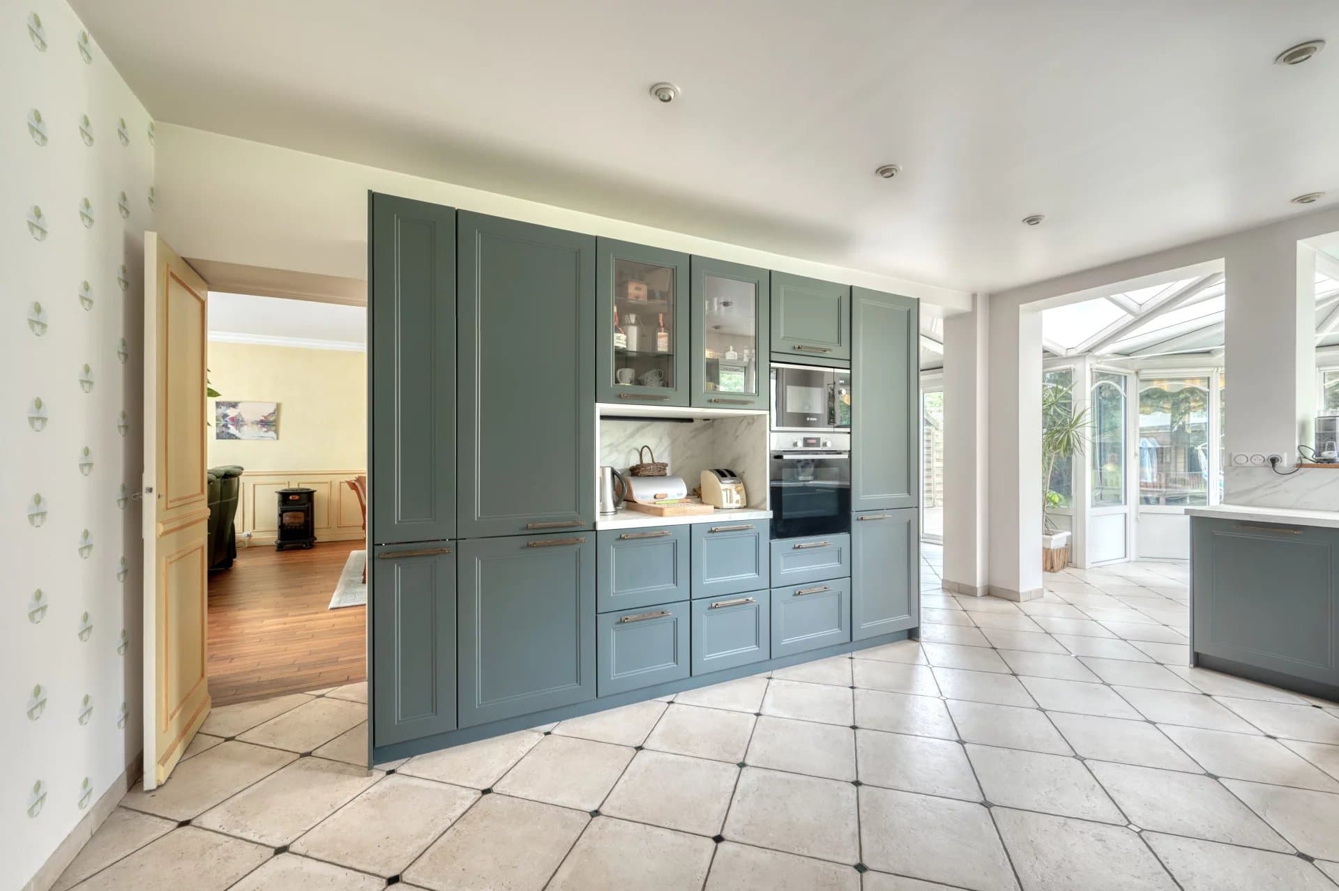 Maison de maître en meulière – 264 m² – Parc arboré de 1 440 m² à 40 min de Paris - Photo 8