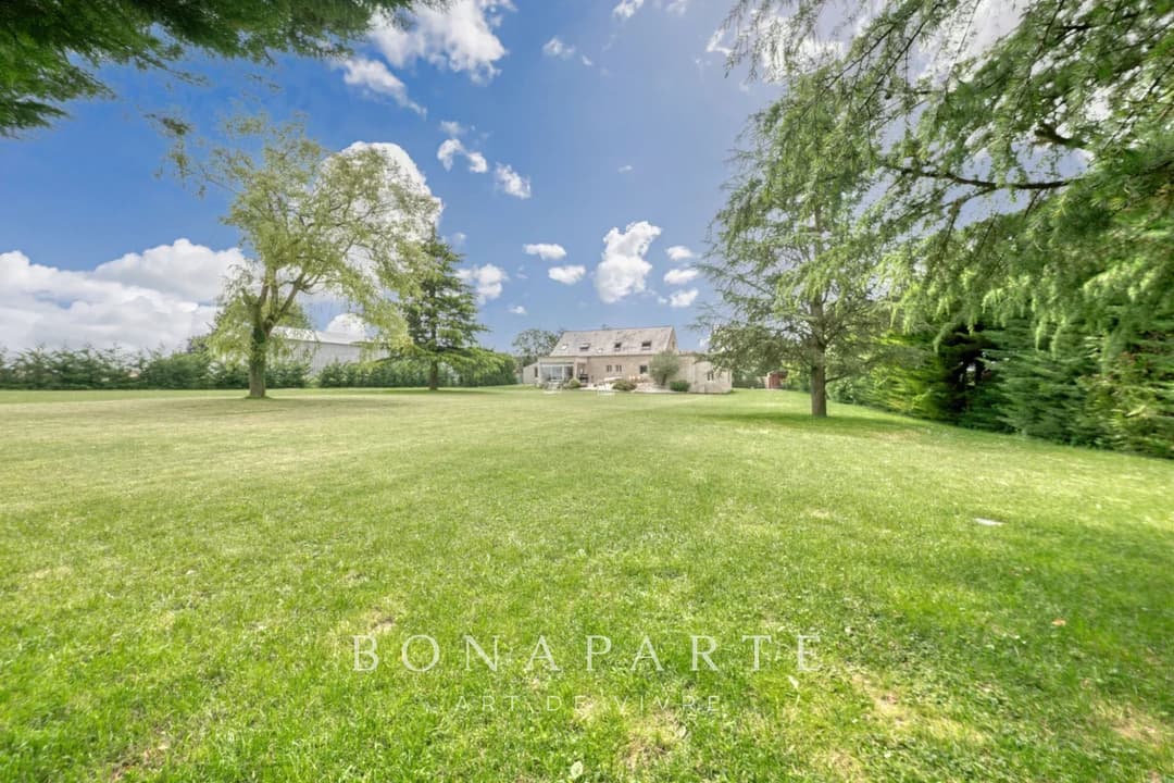 Maison familiale de 280m2 refaite à neuf avec piscine - Photo 5