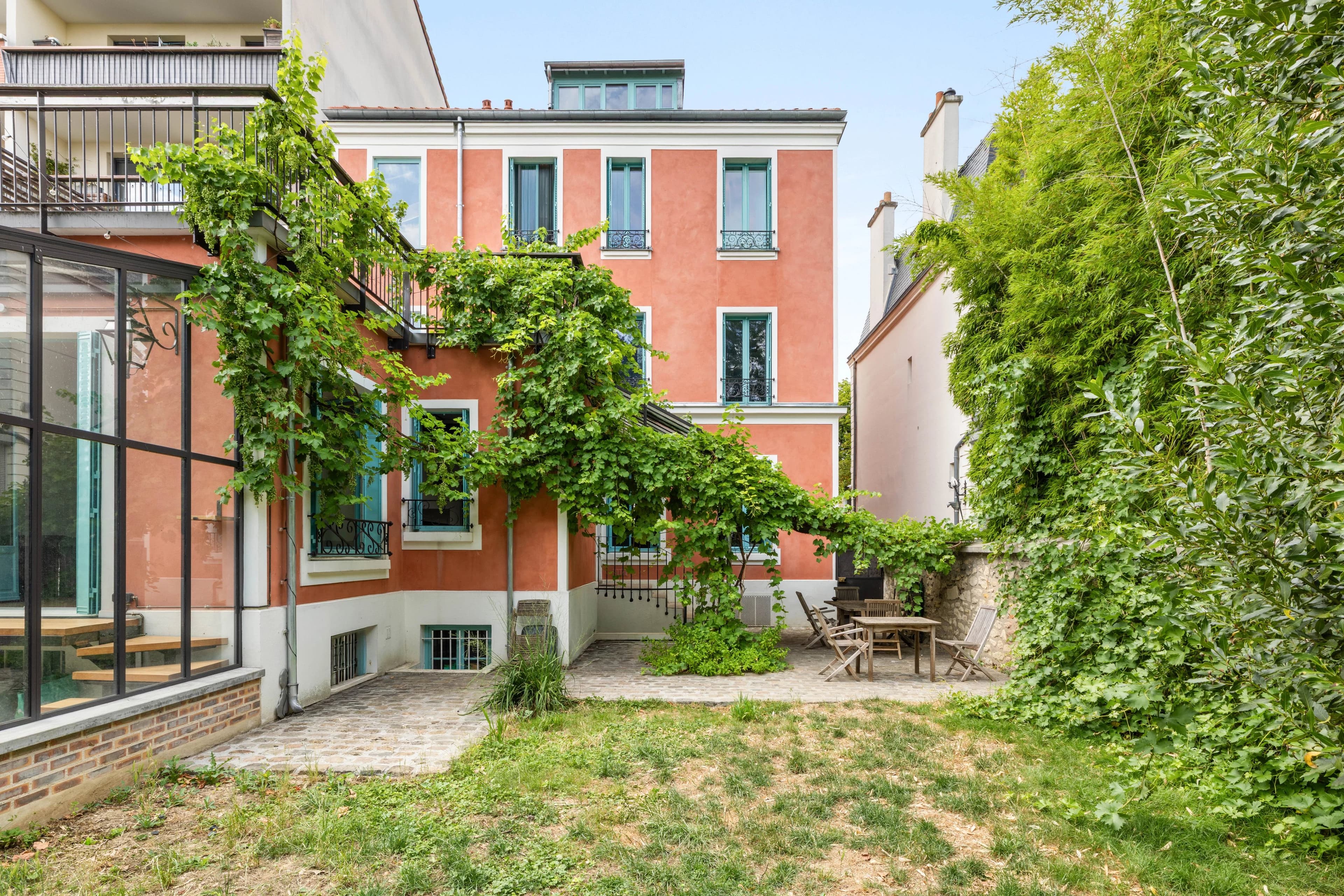 Meulière de charme familiale sur terrain constructible - Photo 26