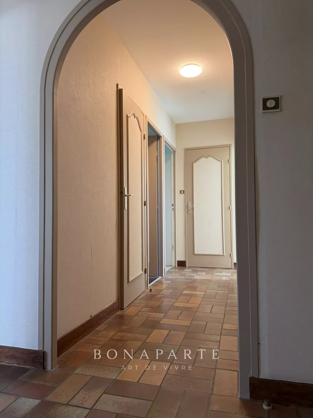 AMBÉRIEUX-EN-DOMBES - MAISON FAMILIALE SPACIEUSE - Photo 7
