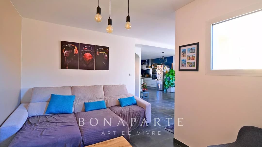 Maison 4 chambres dont suite parentale – Quartier résidentiel - Photo 4