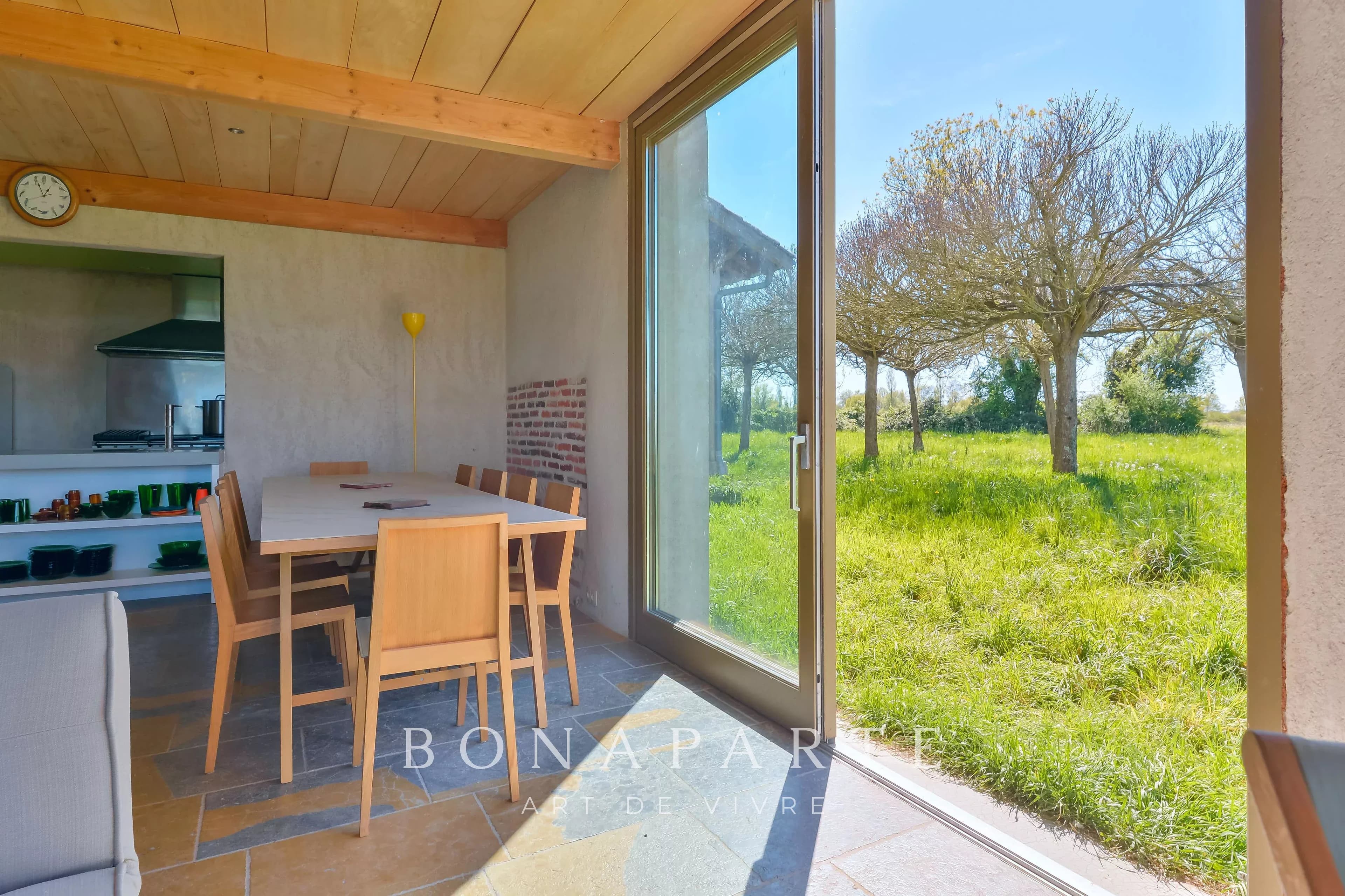 PROPRIÉTÉ EXCEPTIONNELLE DANS LA DOMBES- 118 hec DE PRAIRIES, BOIS ET ETANG - Photo 6