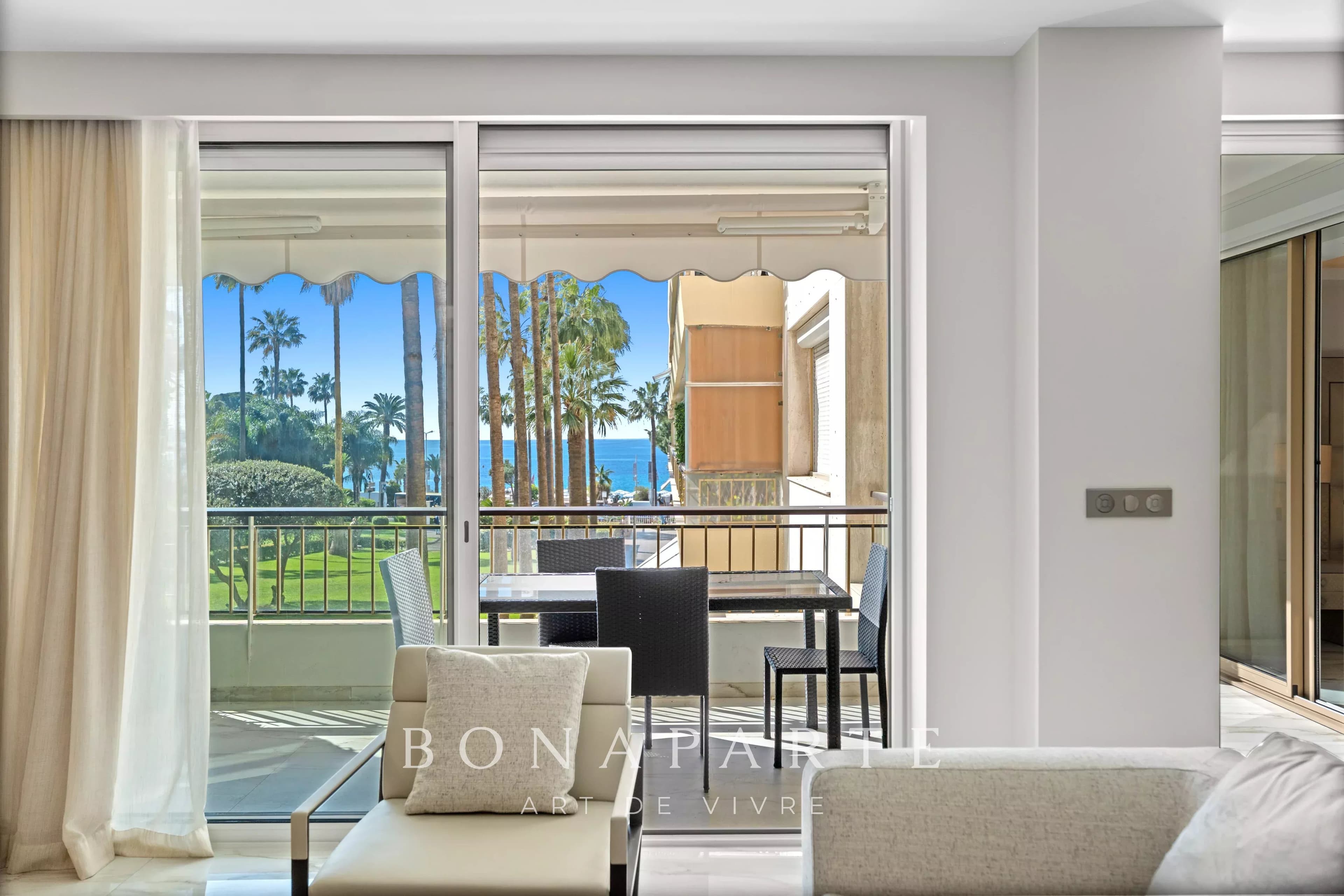 CANNES - CROISETTE -  GRAND HOTEL 3 pièces - Photo 7