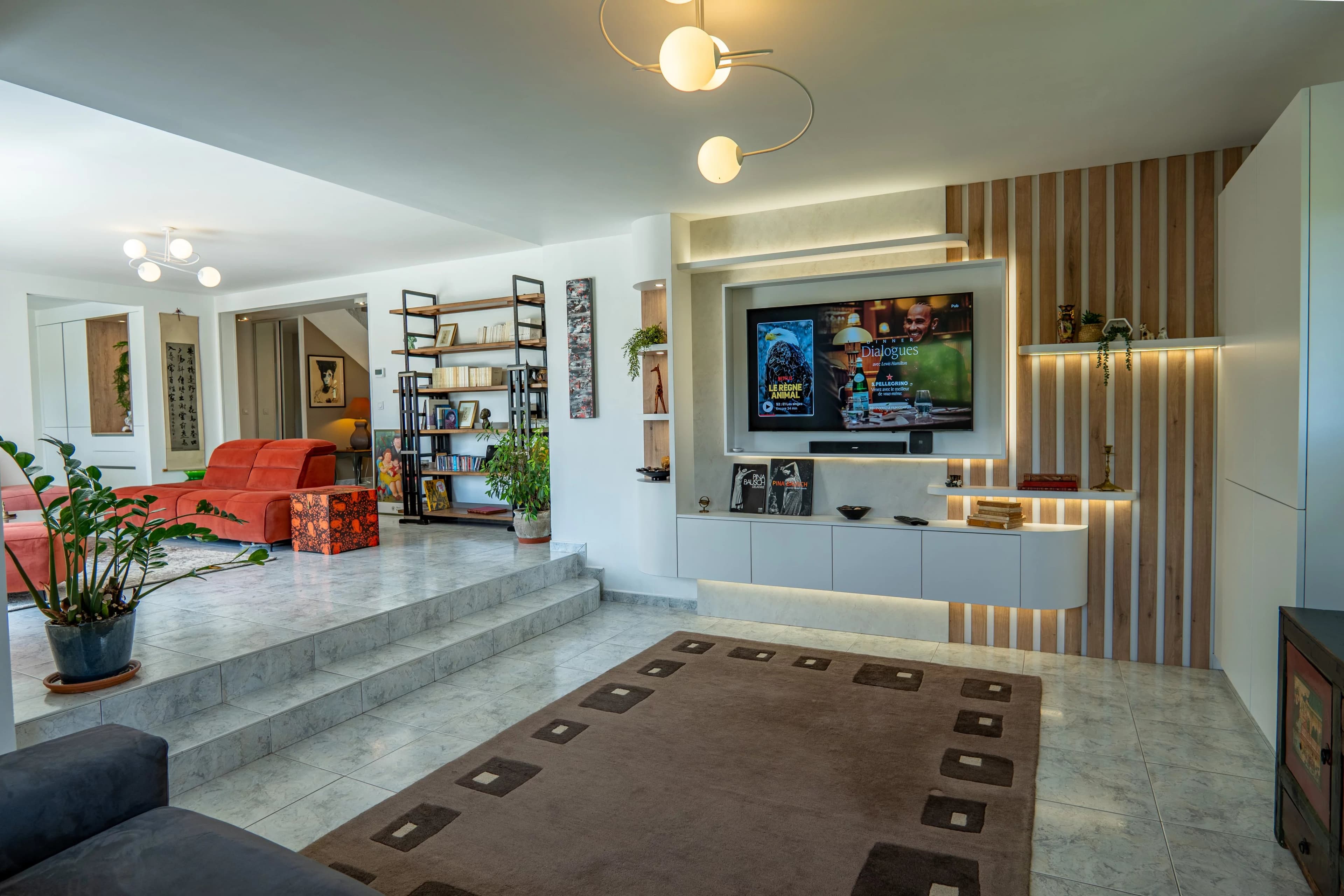 MONTARDON - Maison familiale rénovée avec piscine et vue dégagée - Photo 4