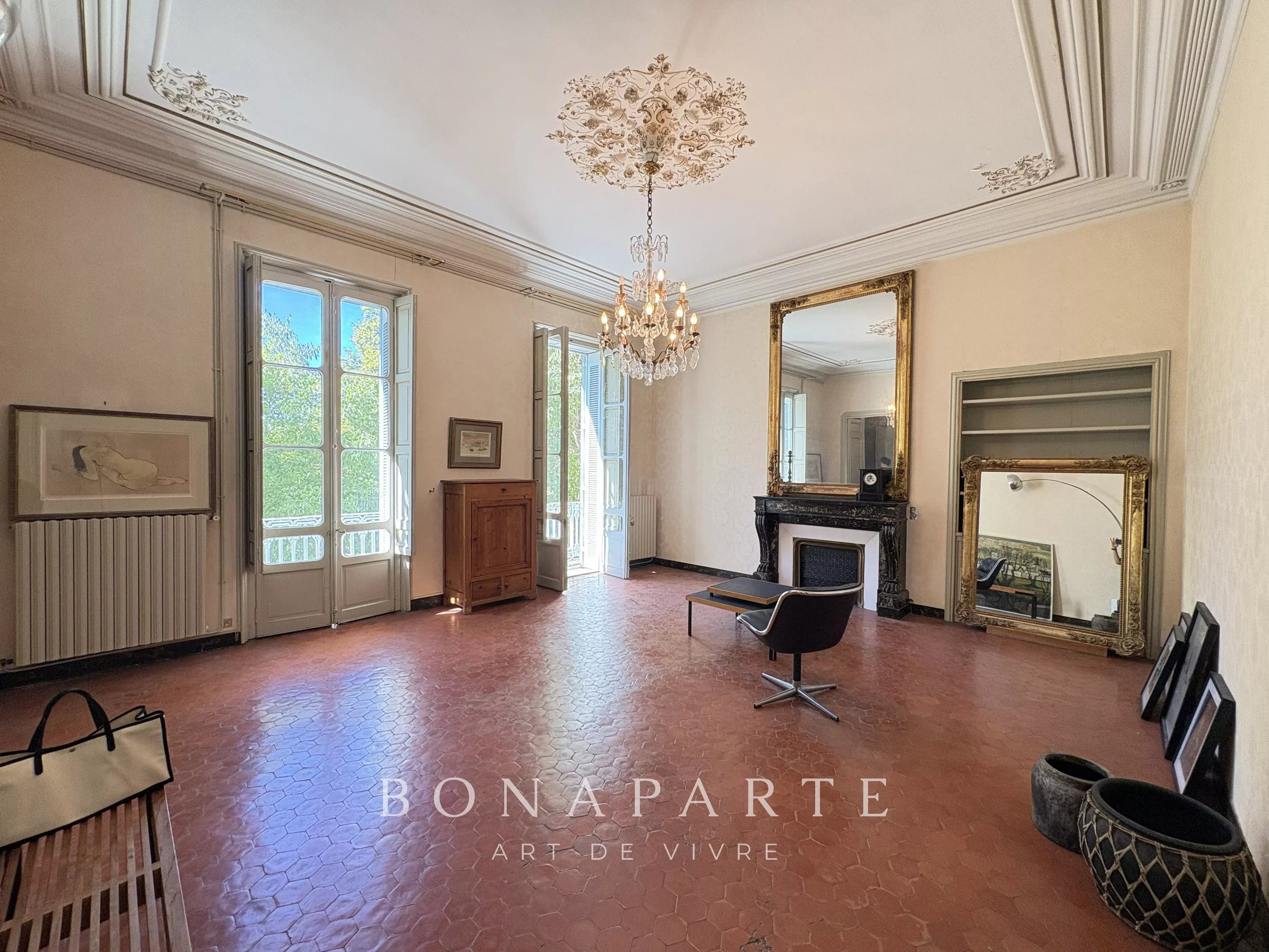 Appartement bourgeois sur l'Esplanade Charles-de-Gaulle - Photo 23