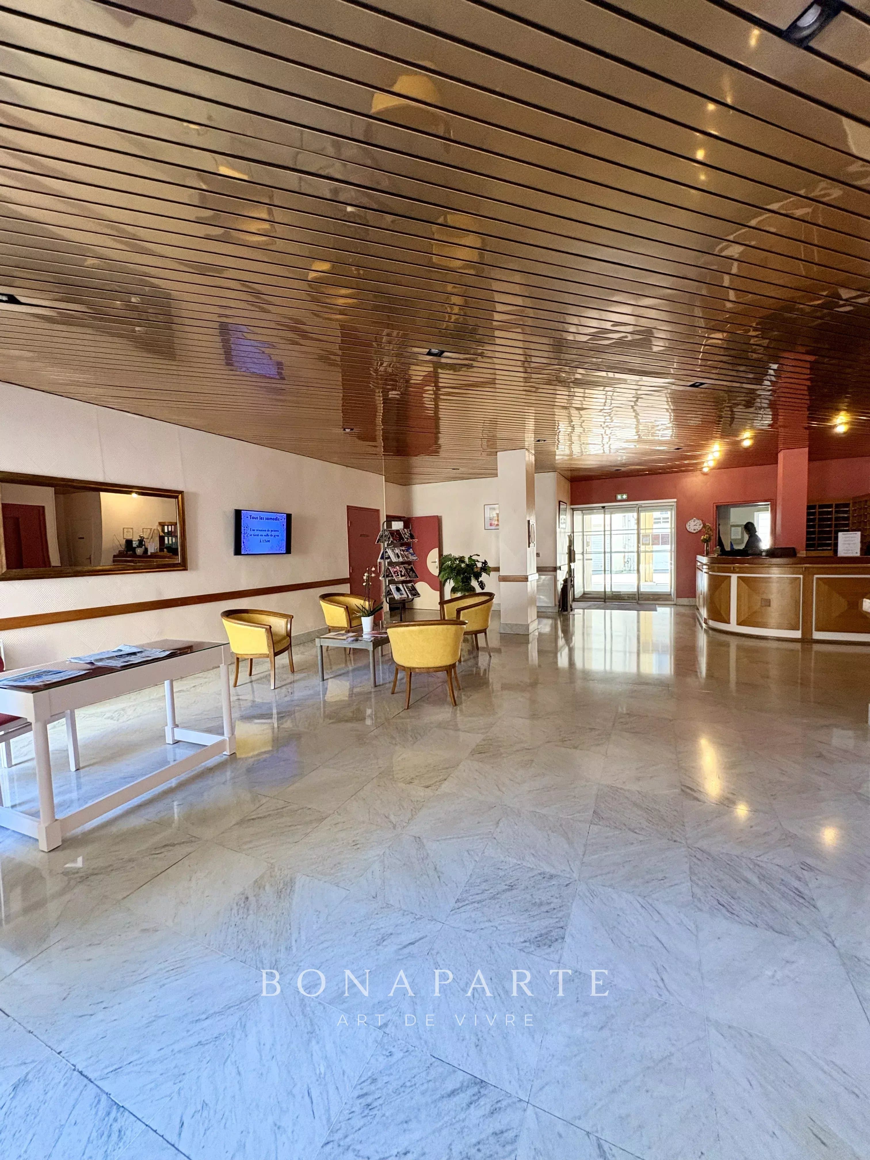 ANGERS / CENTRE VILLE - APPARTEMENT EN RESIDENCE SENIOR - Photo 4