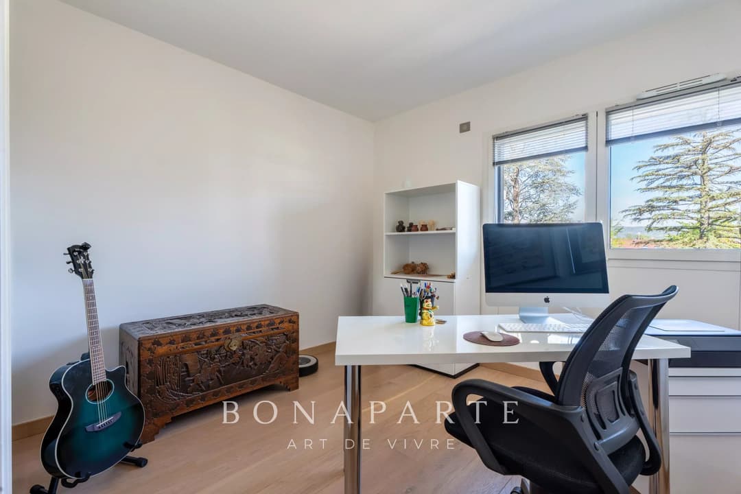 Annecy-le-Vieux - T4 dernier étage, terrasse, dans copropriété de standing, au calme absolu - Photo 10