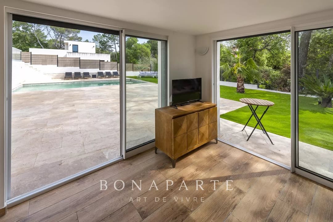 Villa contemporaine de 238m² avec studio, T2 indépendant, garage et piscine - Photo 11