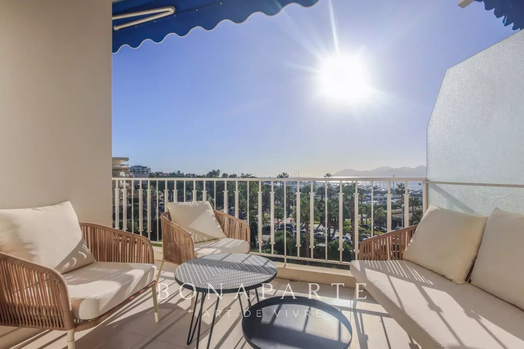 CANNES / CROISETTE - MAGNIFIQUE T4 - VUE MER PANORAMIQUE - Photo 2