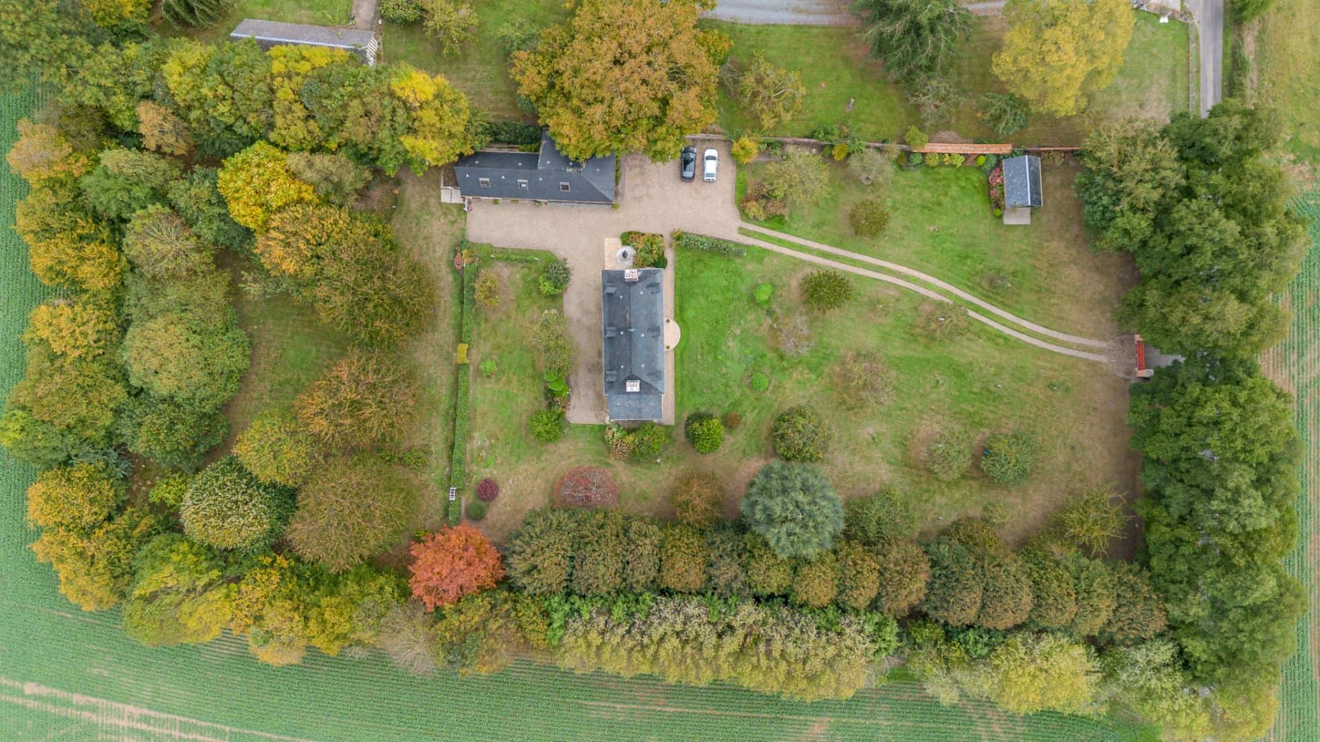 GRAND BOURGTHEROULDE - MAISON DE MAITRE DU XVIIIe - Photo 11