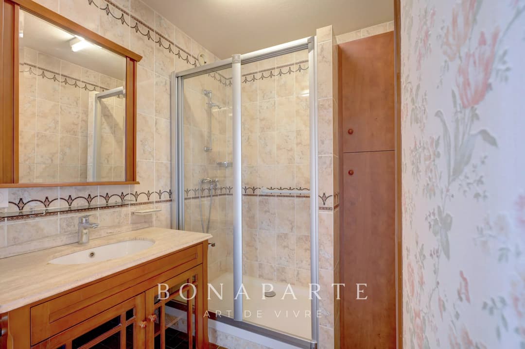 LYON 8/ VIVIANI - APPARTEMENT/ 2 CHAMBRES - IDEAL INVESTISSEMENT OU 1ER ACHAT - Photo 10