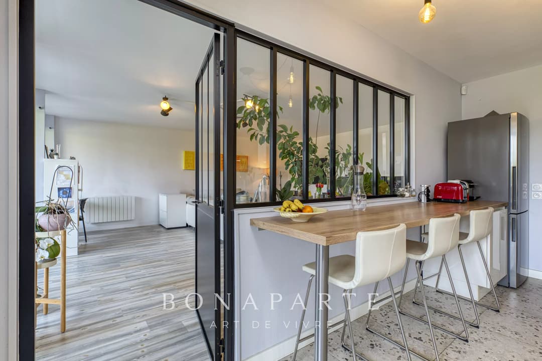 Ferney-Voltaire, T4 avec terrasse et jardin - Photo 6