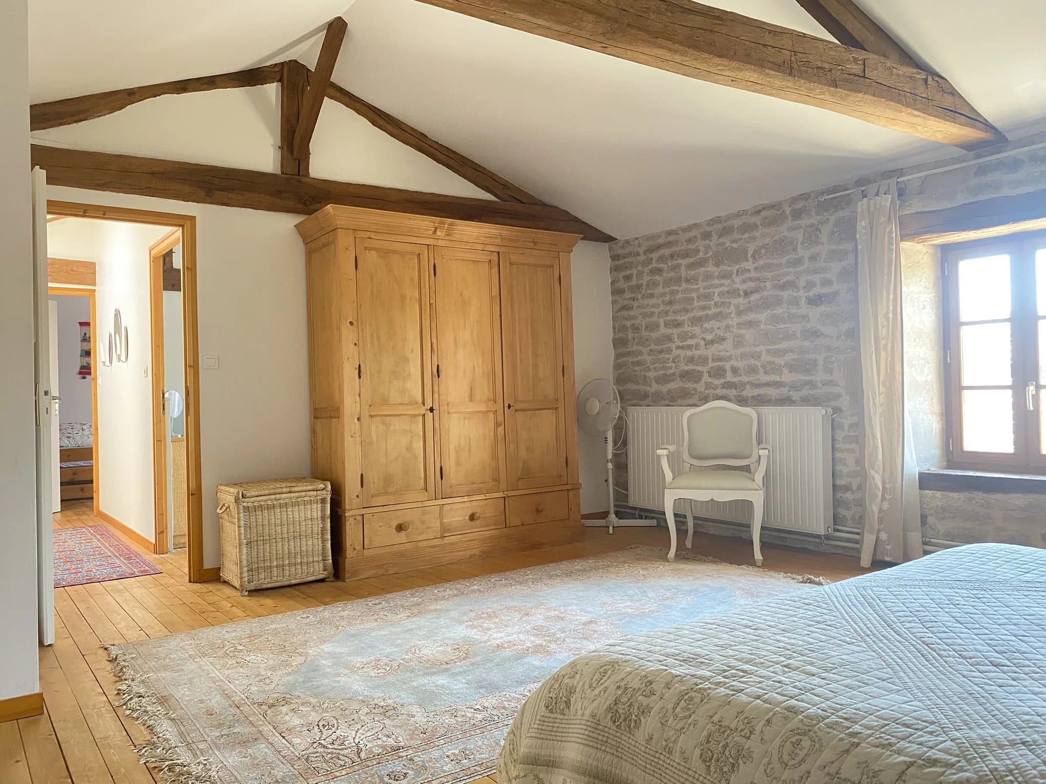 EXCLUSIVITÉ – MAISON DE CARACTÈRE AVEC EXTENSION CONTEMPORAINE, ENTRE AUTHENTICITÉ ET ART DE VIVRE - Photo 9
