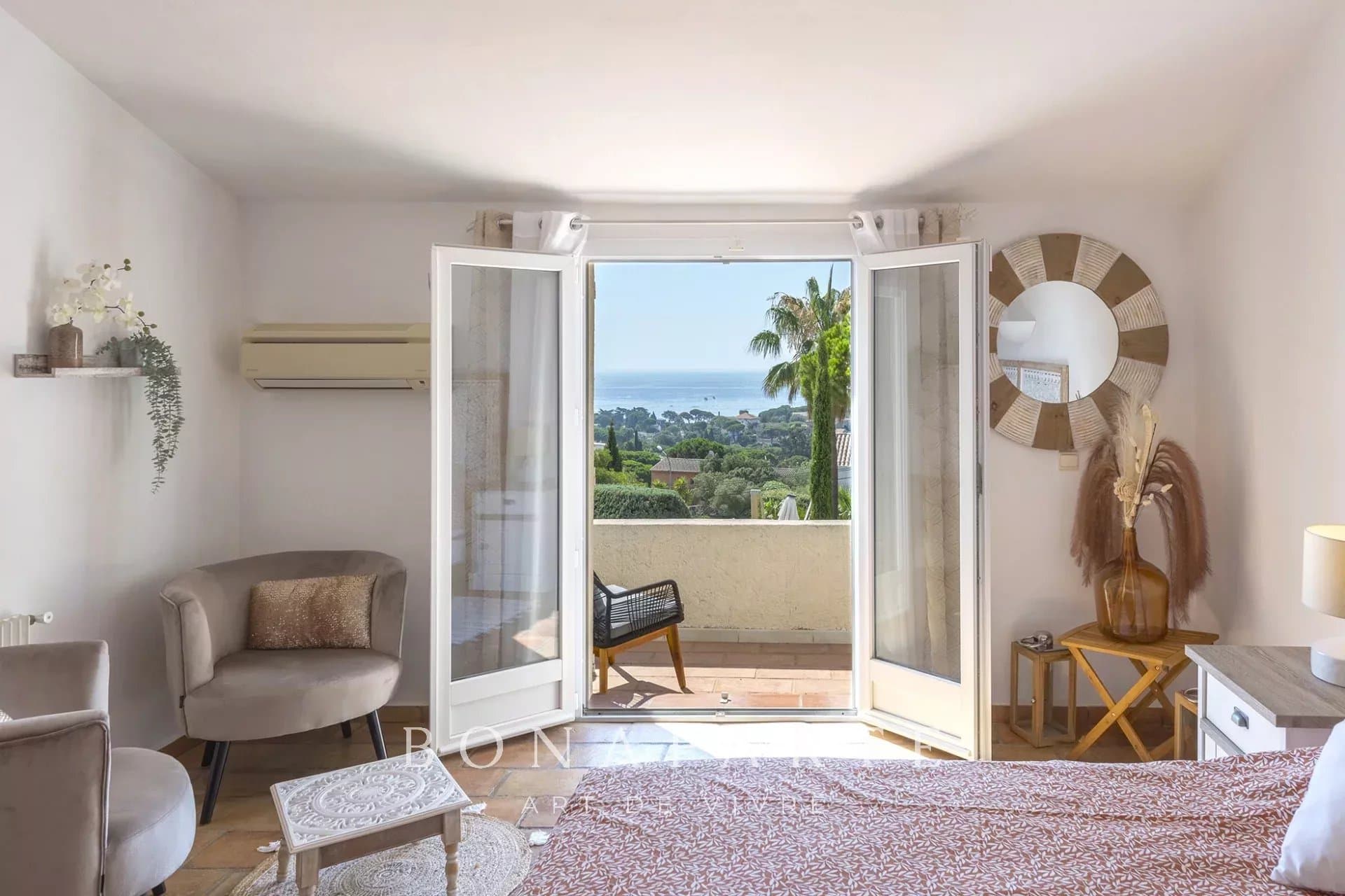 Belle villa provençale vue mer de 193m², avec 5 chambres et piscine - Photo 9