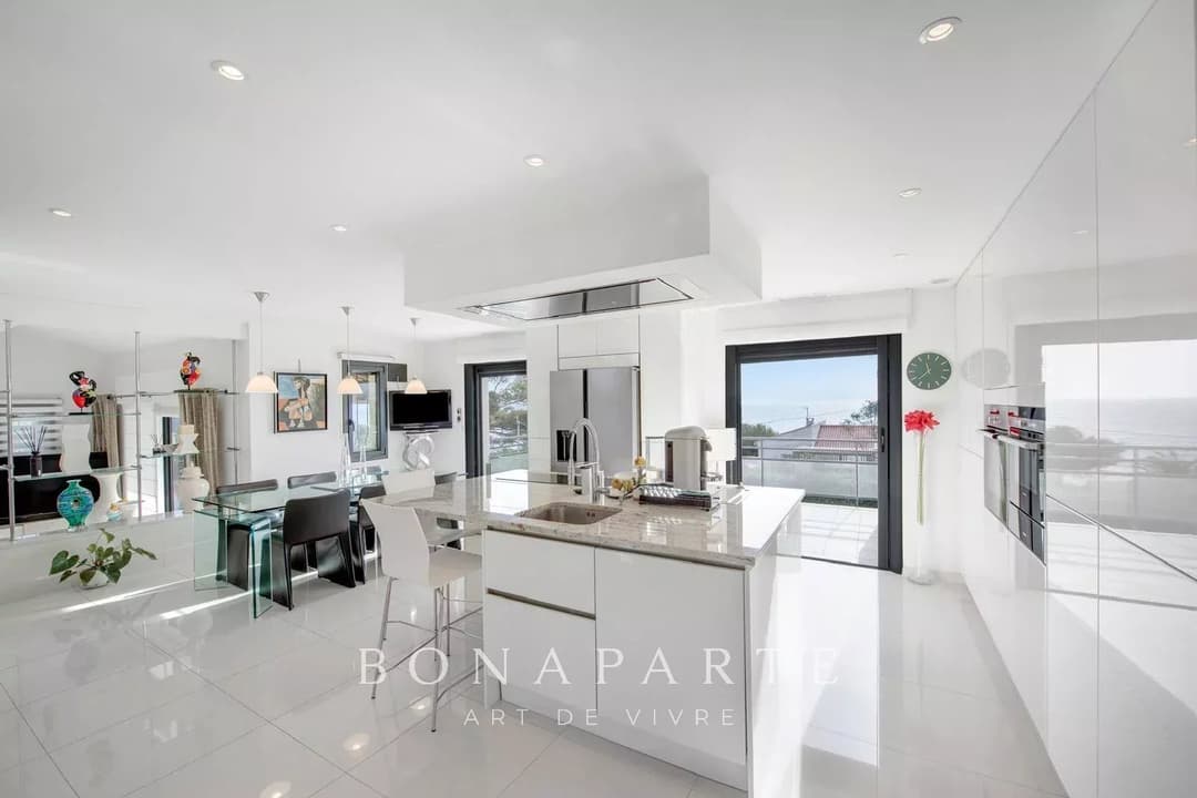 SAINT-AYGULF - VILLA RÉCENTE VUE MER - À 100 M DE LA PLAGE - Photo 5