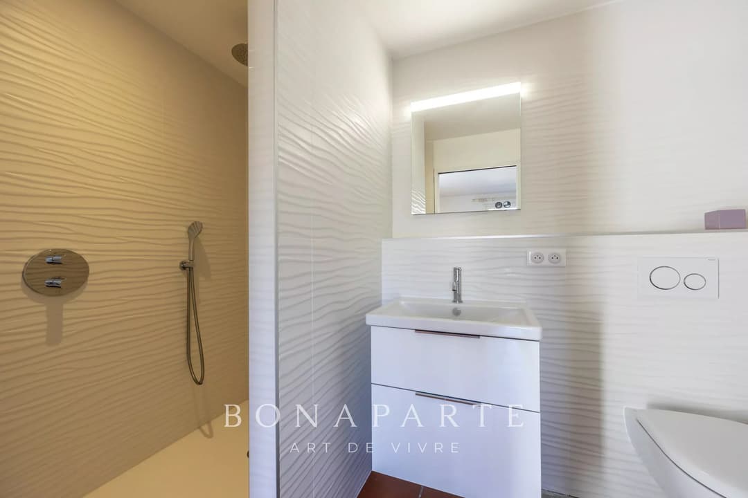 SAINT-JEAN-DE-LUZ - PROPRIETE AVEC PISCINE ET ANNEXE - Photo 18