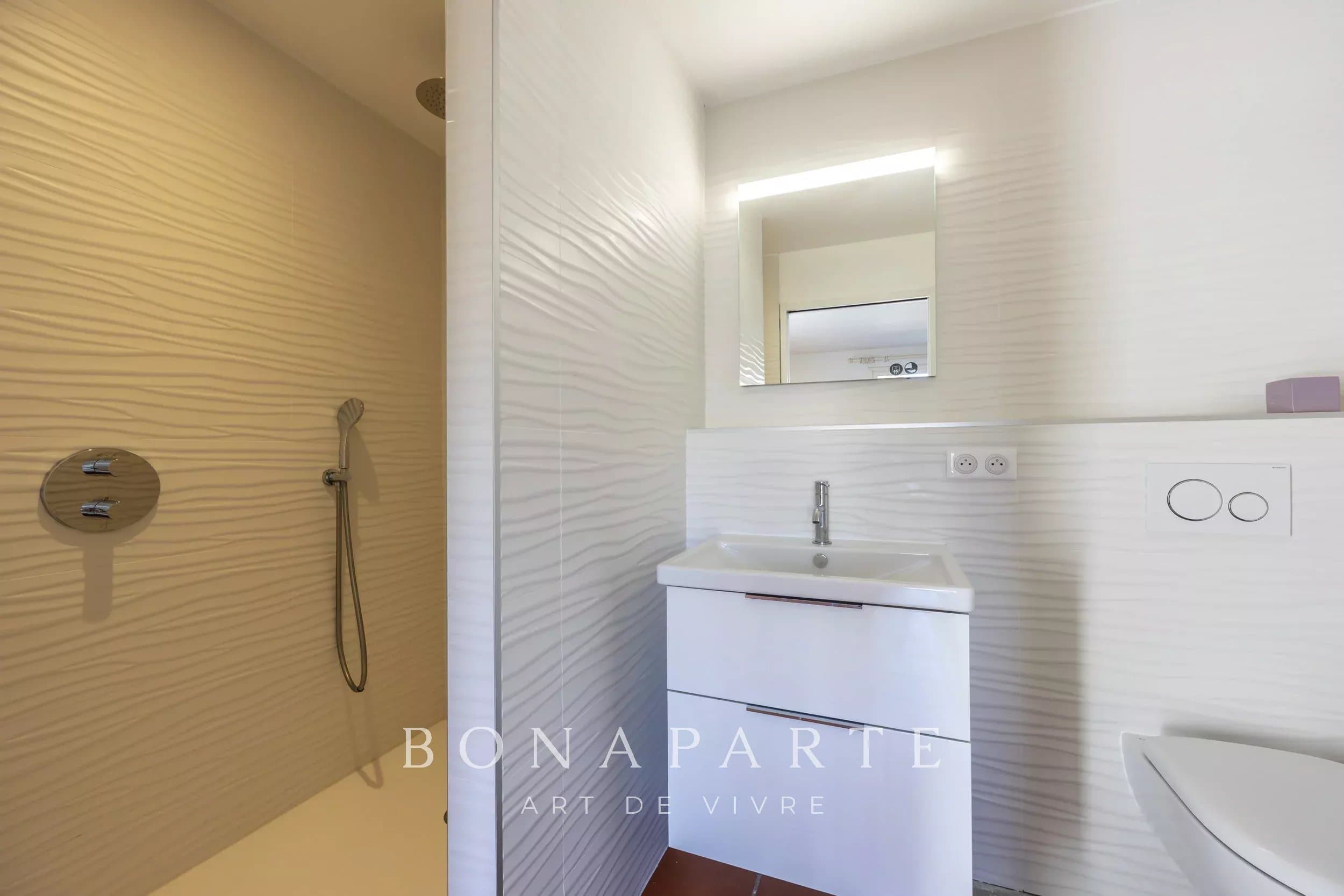 SAINT-JEAN-DE-LUZ - PROPRIETE AVEC PISCINE ET ANNEXE - Photo 15