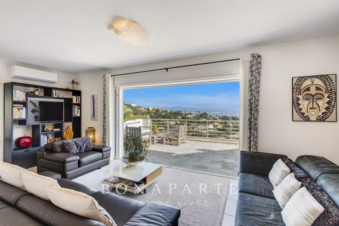 EXCLUSIVITE : Villa vue mer panoramique - Photo 5