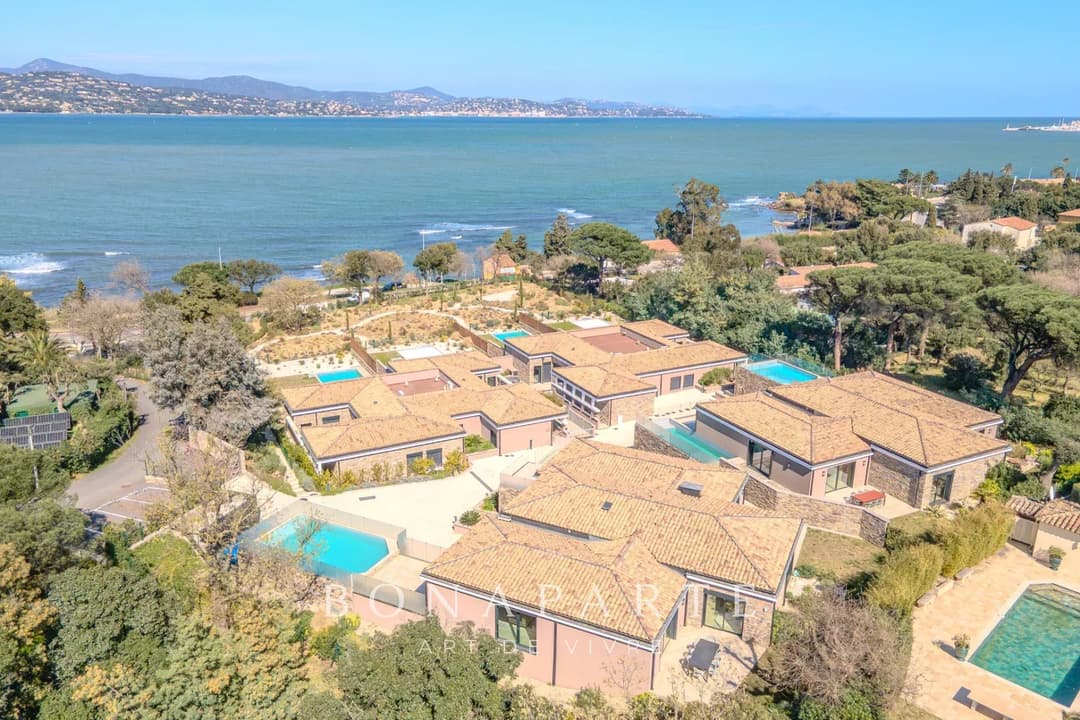 EXCLUSIVITE : Magnifique "villa appartement" en duplex avec magnifique vue mer - Photo 6