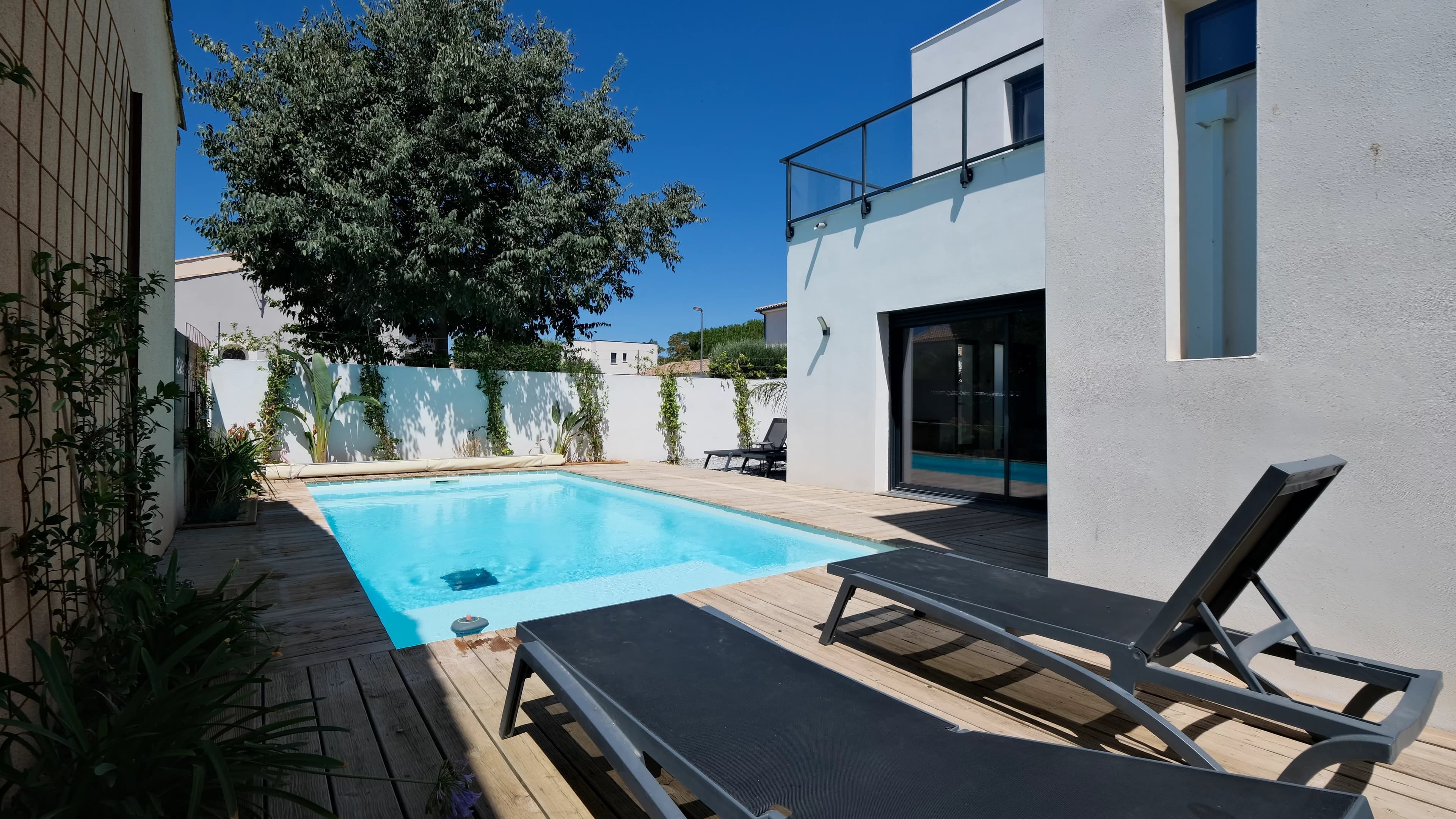 VILLA CONTEMPORAINE AVEC PISCINE À SÉRIGNAN – LE CONFORT MODERNE À QUELQUES MINUTES DE LA MER - Photo 11