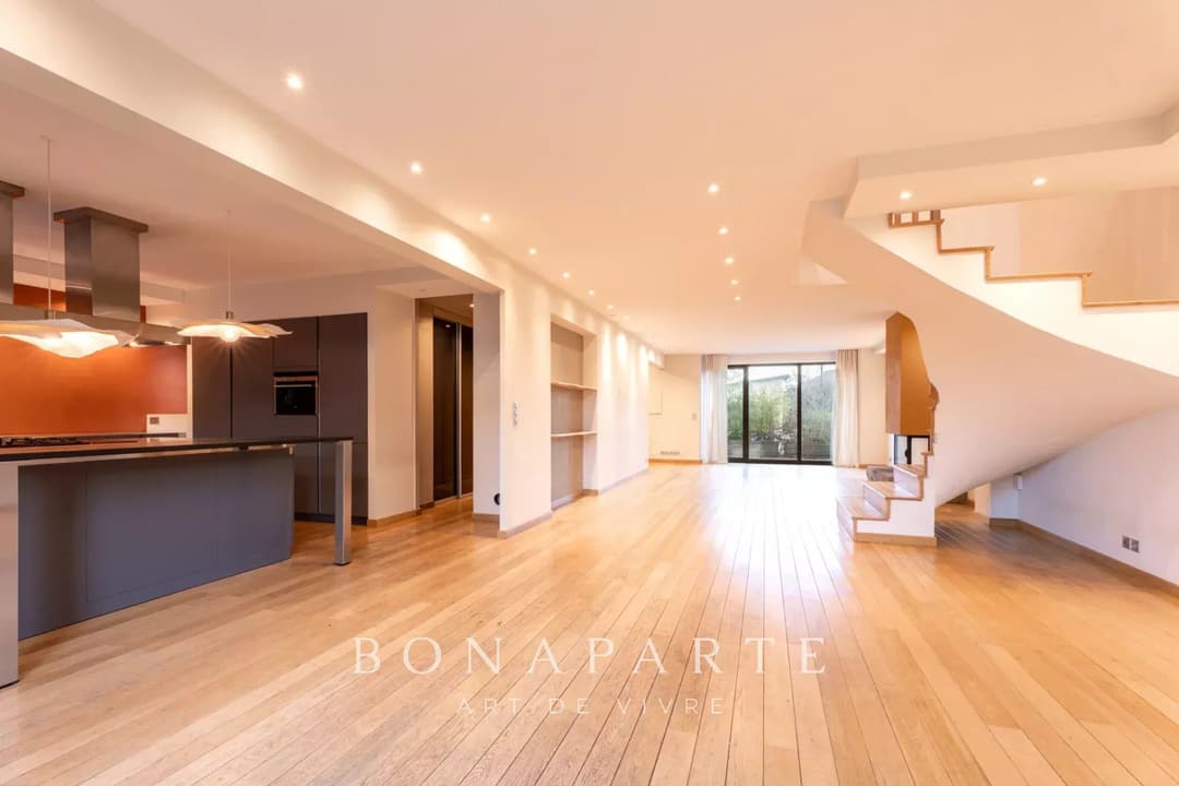 Ornex Centre - Grange rénovée avec piscine - Photo 4