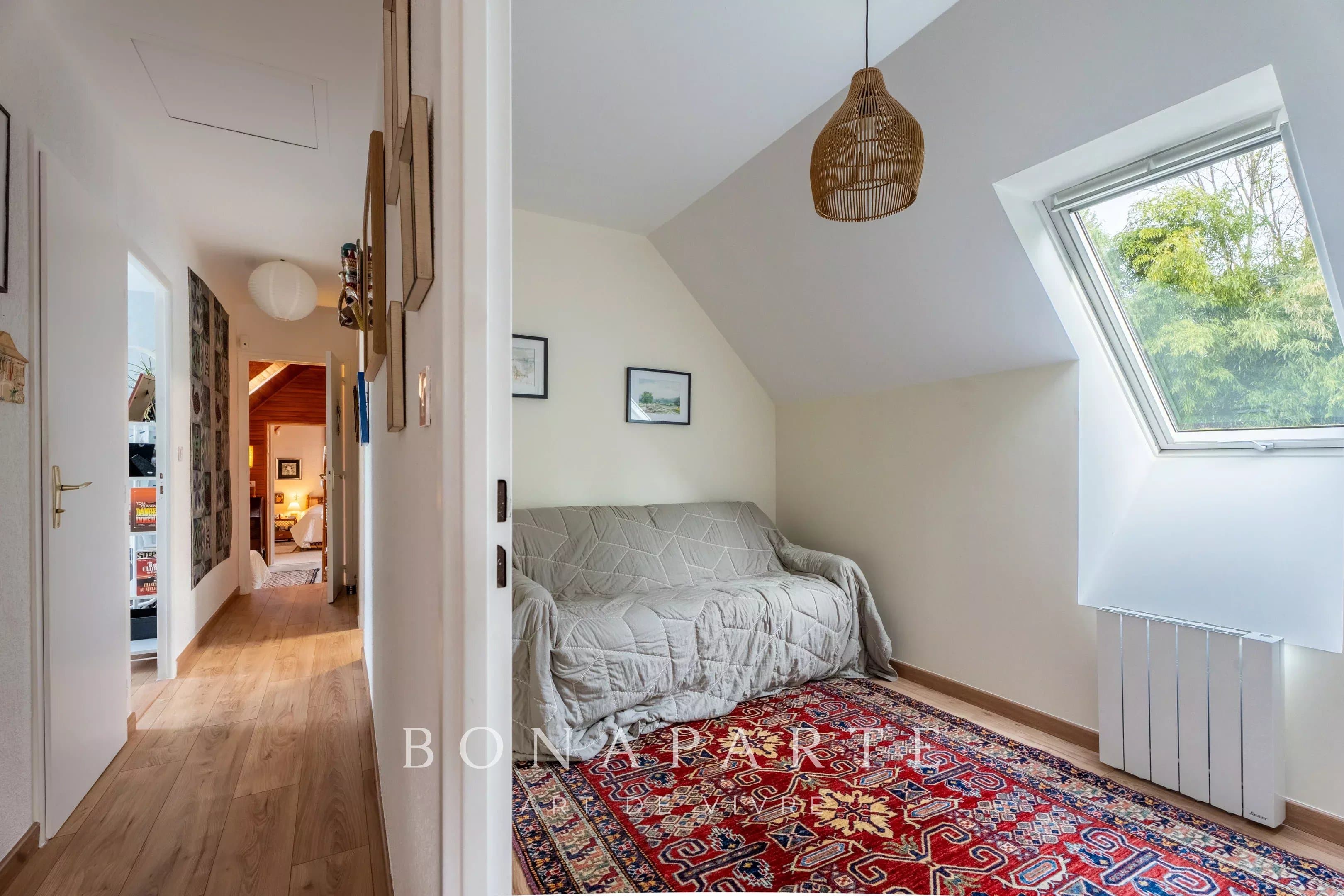 ÉCHENEVEX – MAISON FAMILIALE DANS UN ENVIRONNEMENT RECHERCHÉ - Photo 15