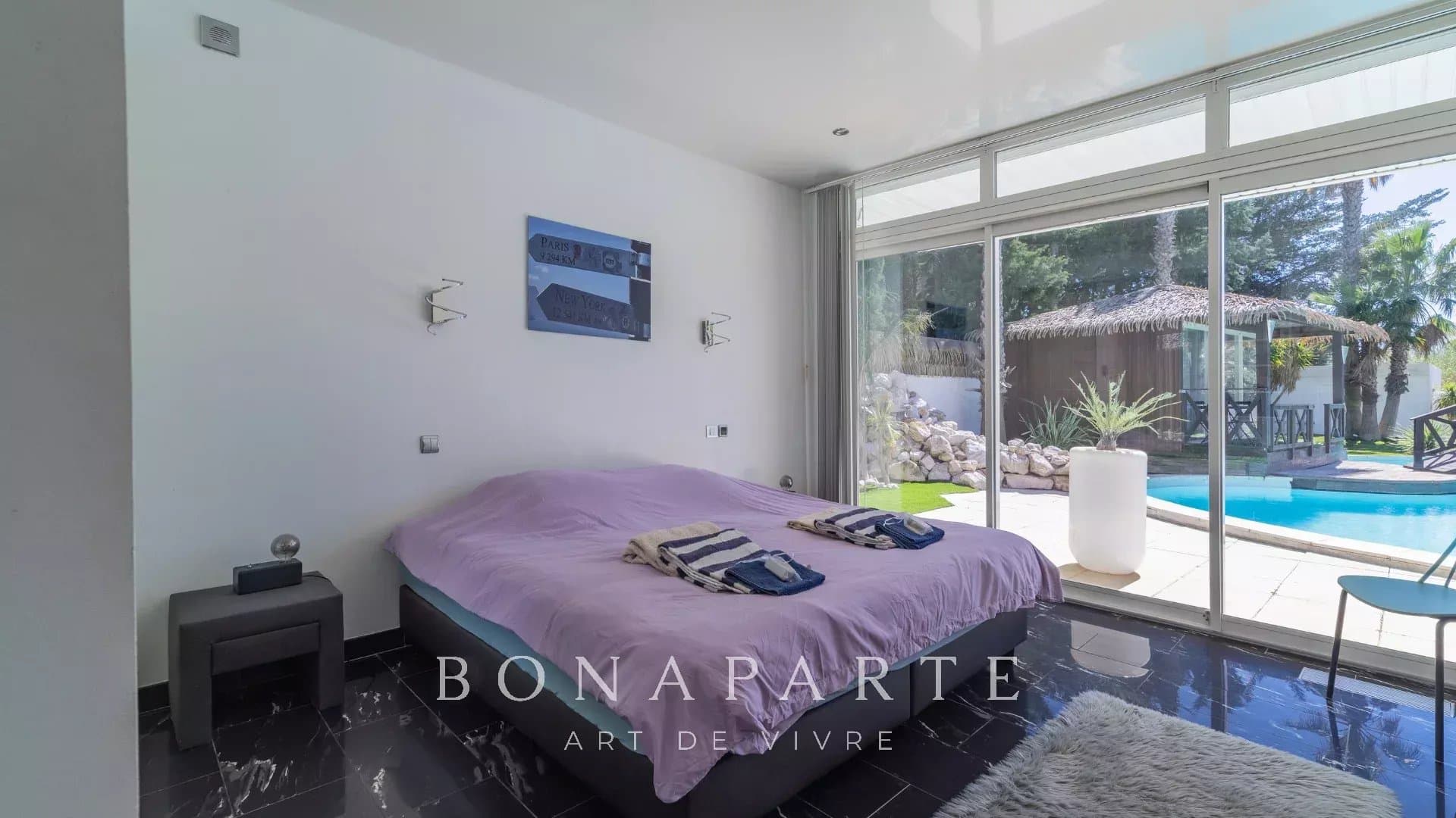 Villa contemporaine d’exception à quelques pas de la mer – Élégance, volumes et art de vivre méditerranéen - Photo 8