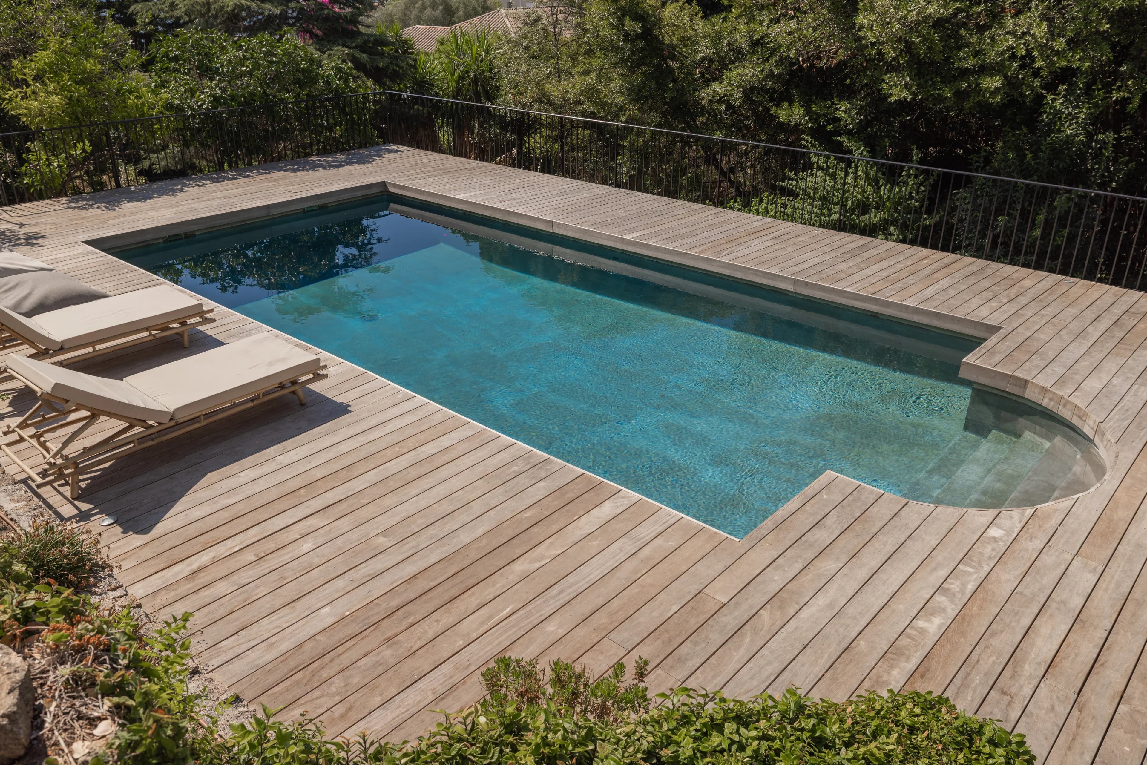 Aux portes de SUPER CANNES, élégante villa entiérement rénovée - vue mer panoramique - position dominante - Photo 24