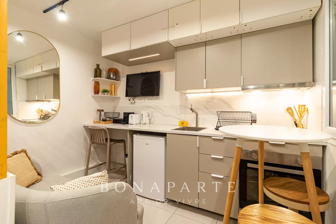 Paris 10 – 2 studios – 7,7 % acte en main – Investissement locatif - Photo 2