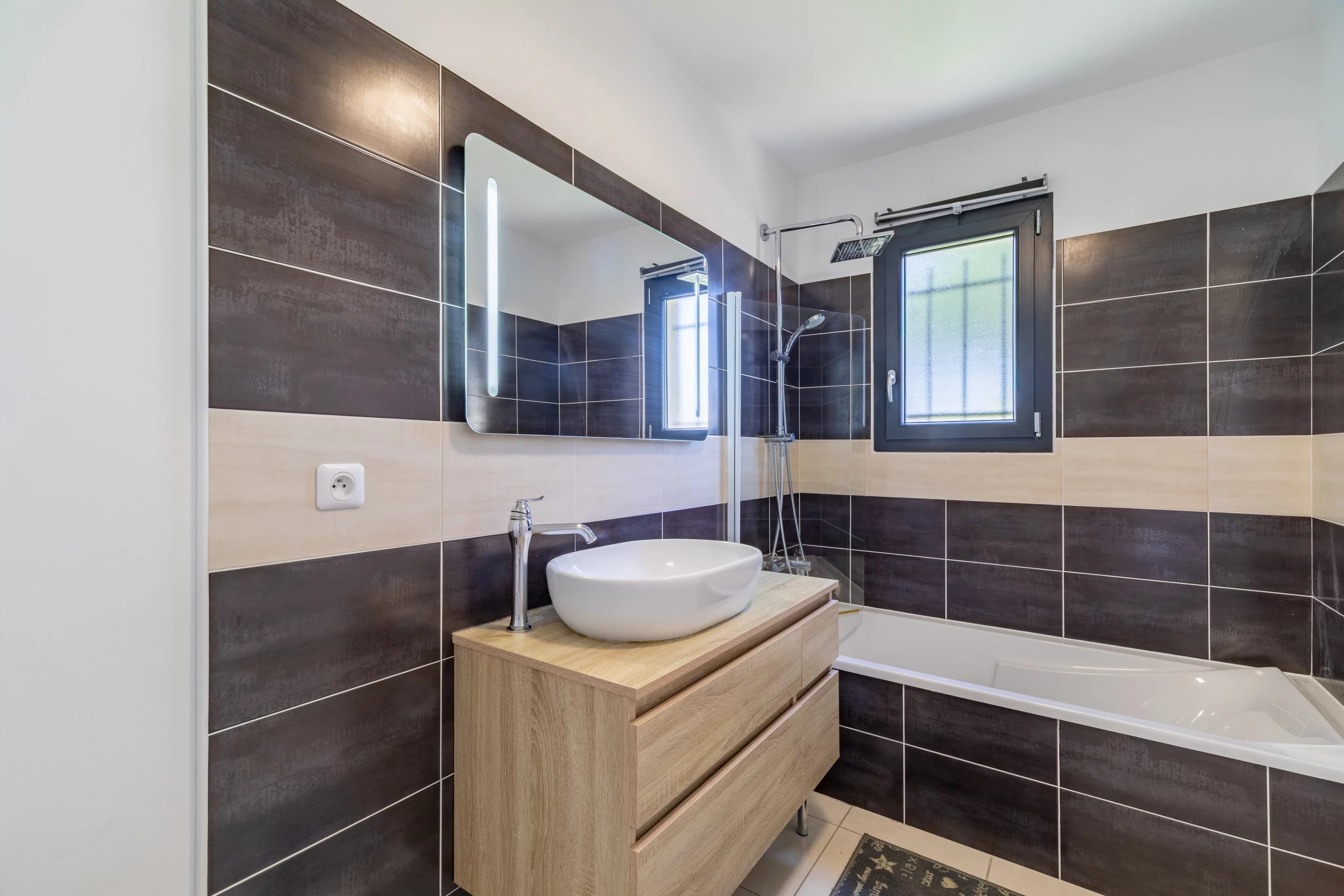 Villa contemporaine de plain-pied avec piscine à 700 m de la plage – Rochelongue, Le Grau d’Agde - Photo 9